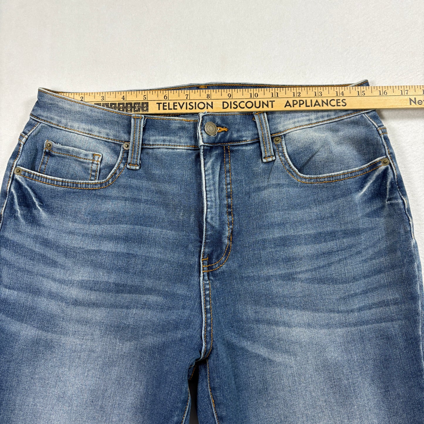 Time and Tru Womens Jeans Size 8 Blue High Rise Curvy Stretch Denim Y2K Classic