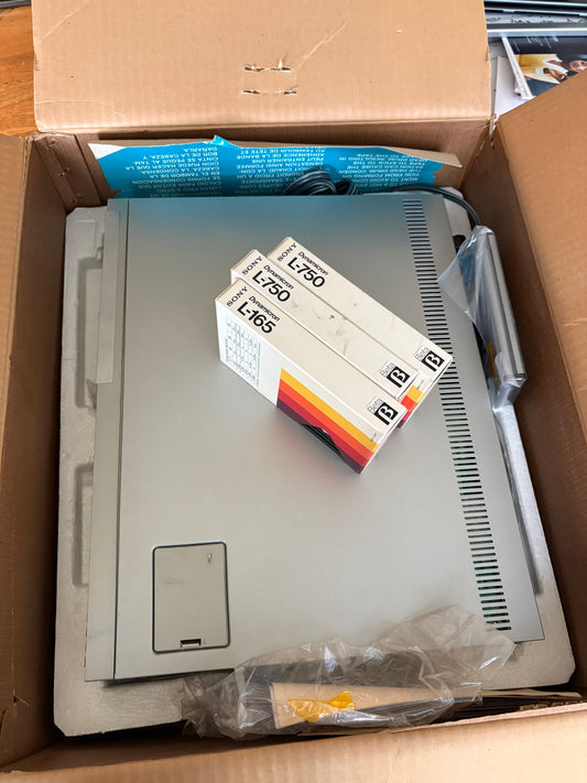 Sony Betamax SL-2500 VCR Tested Works Vintage 80s With Box Manuals Cords Clean