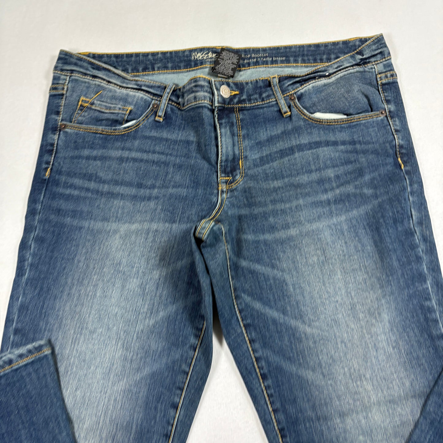 Mossimo Womens Bootcut Jeans Size 14/32 Blue Low Rise Y2K 90s Stretch Denim