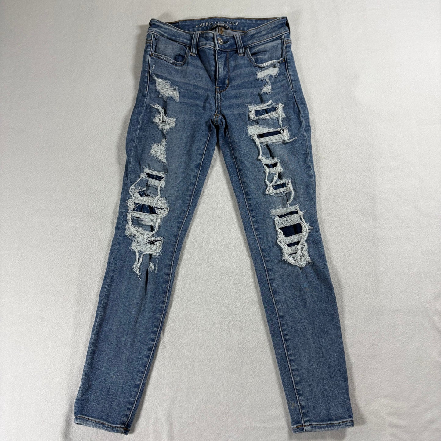 American Eagle Next Level Stretch Womens 2 Short Rise Distressed Skinny Jeans