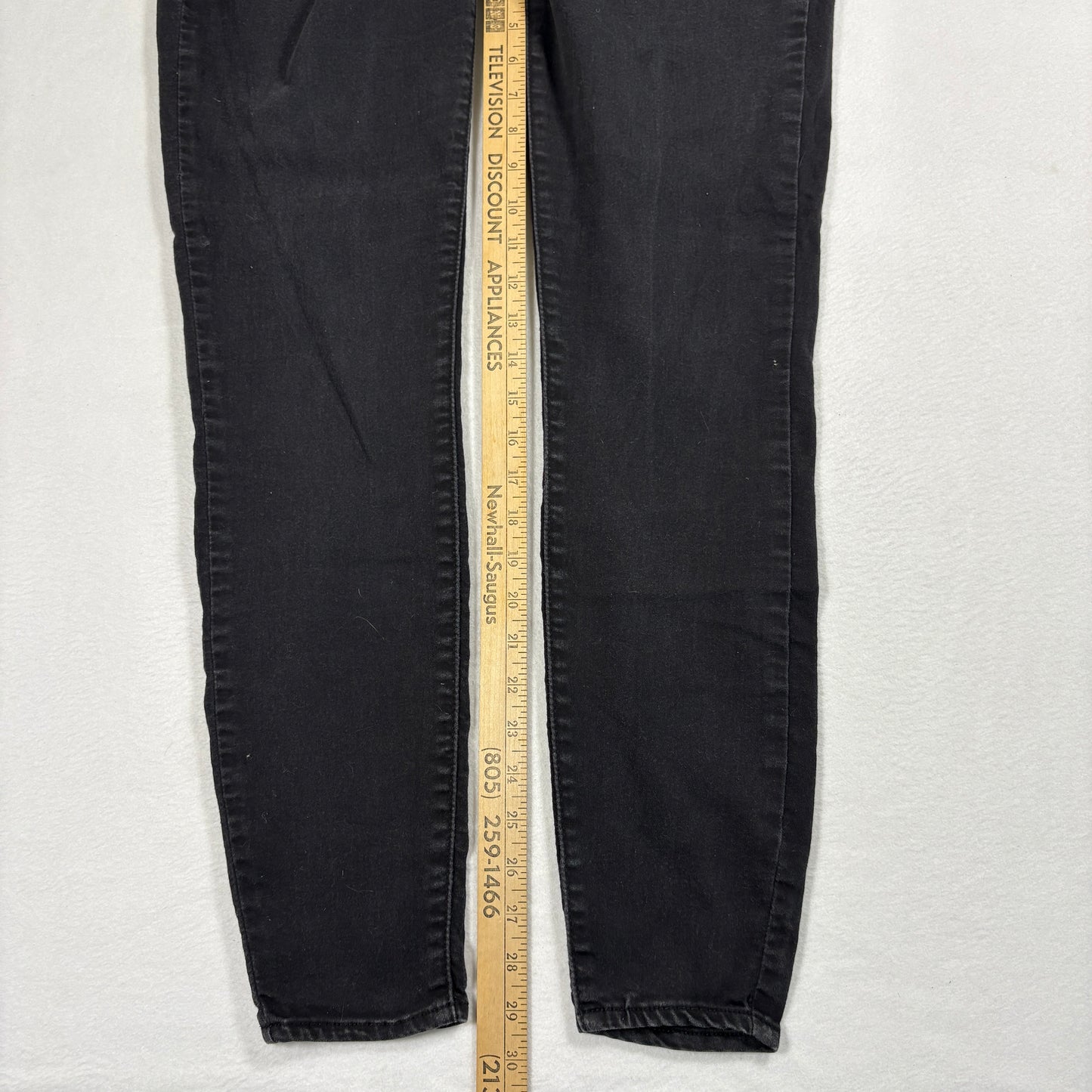 Levis Signature Womens Skinny Jeans Black Denim Size 14 Mid Rise Y2K Stretch