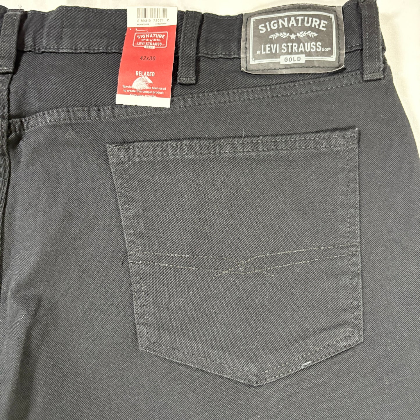 NWT Levi Strauss Signature Flex Men’s 42x30 Relaxed Fit Black Denim Jeans Baggy