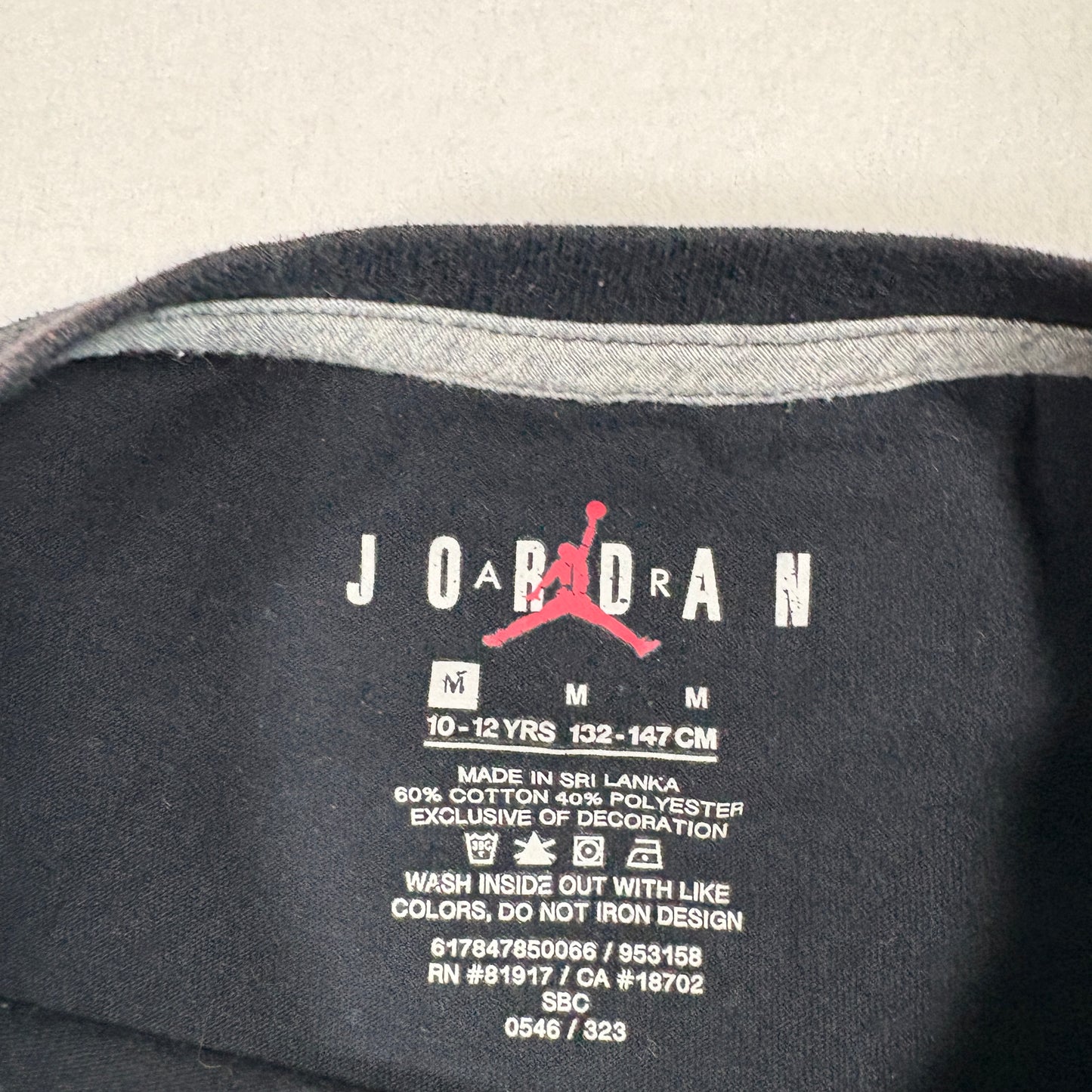 Nike Air Jordan Kids Youth M 10-12 T Shirt Black Flight Graphic Tee Jumpman