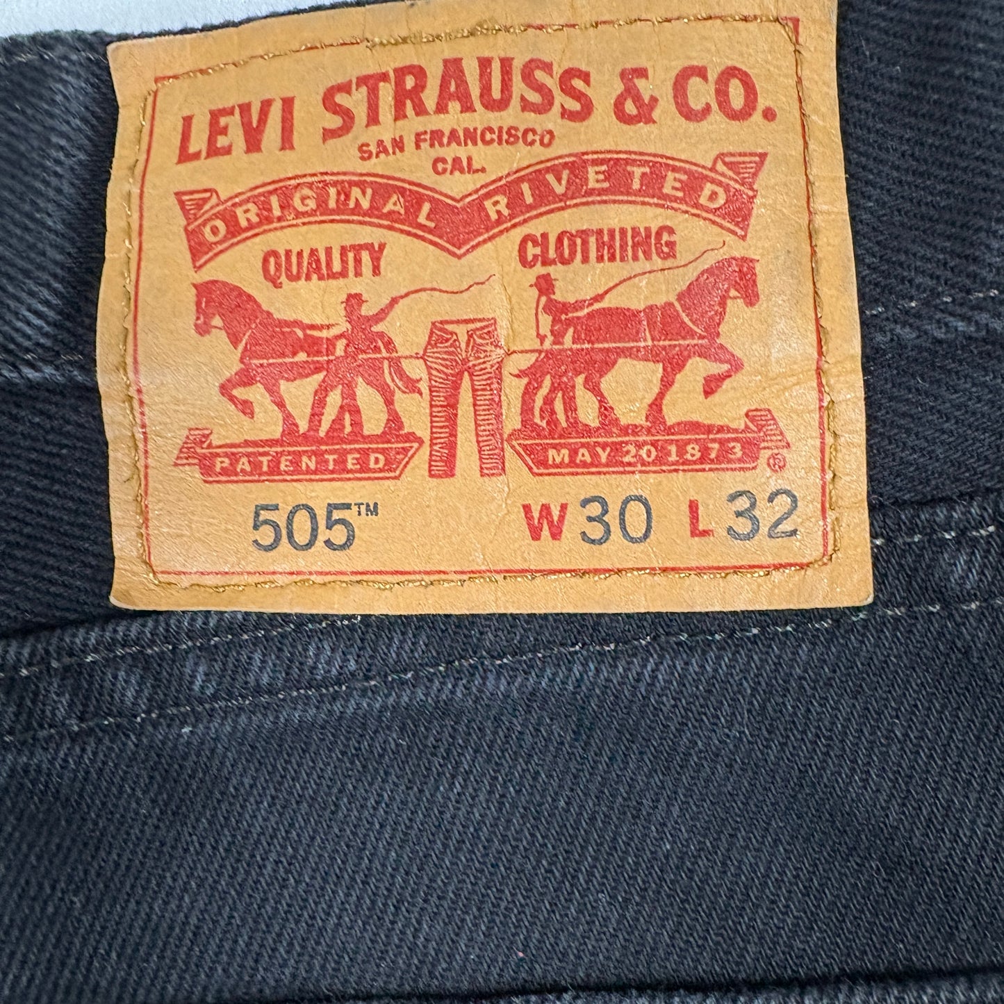 Levis Mens 505 Taper Black Jeans W30 L32 Denim Pants Slim Fit Modern Taper