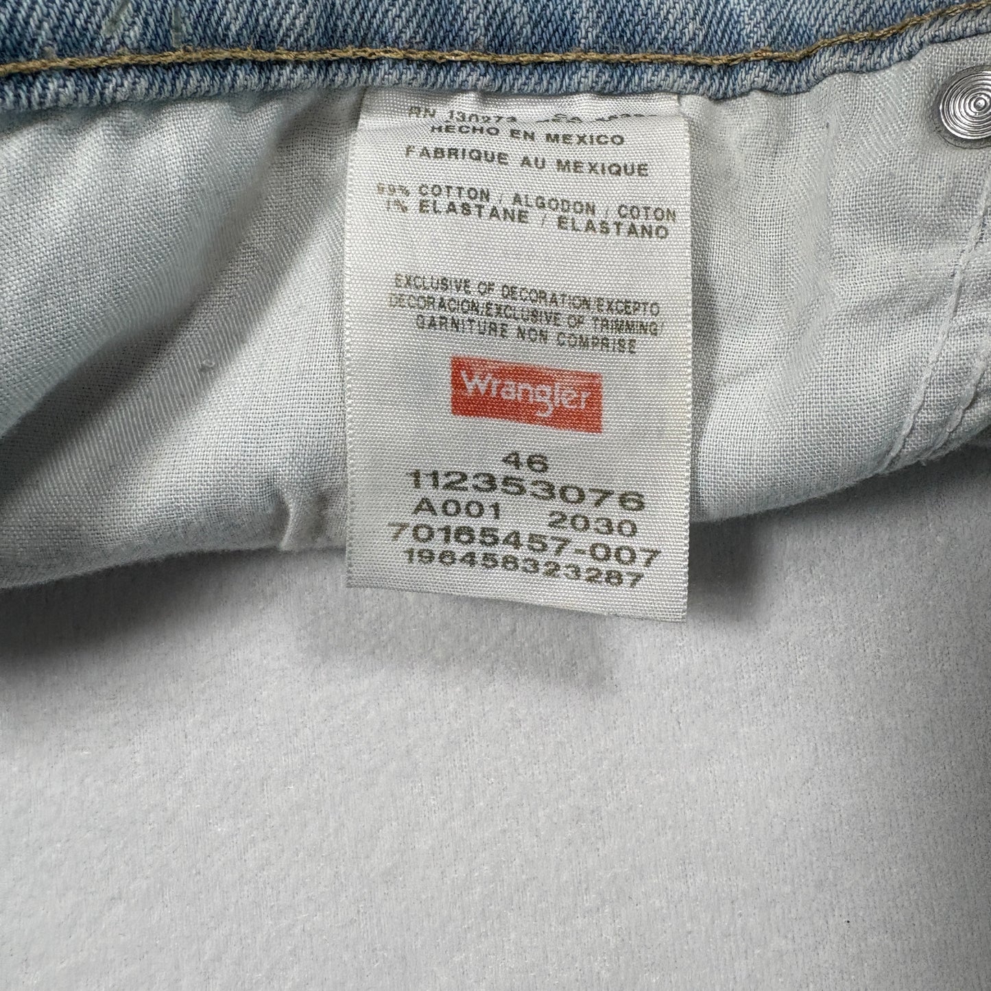 Wrangler Premium Mens Denim Shorts 46 Blue Jean Shorts Light Wash Relaxed Fit