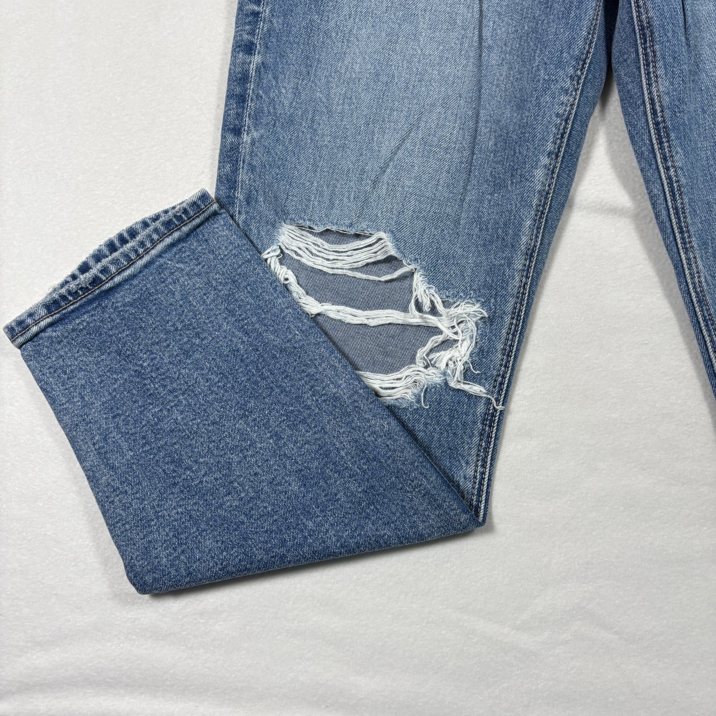 American Eagle Womens Jeans 6 Short Distressed Ripped Baggy Strigid Y2K Grunge