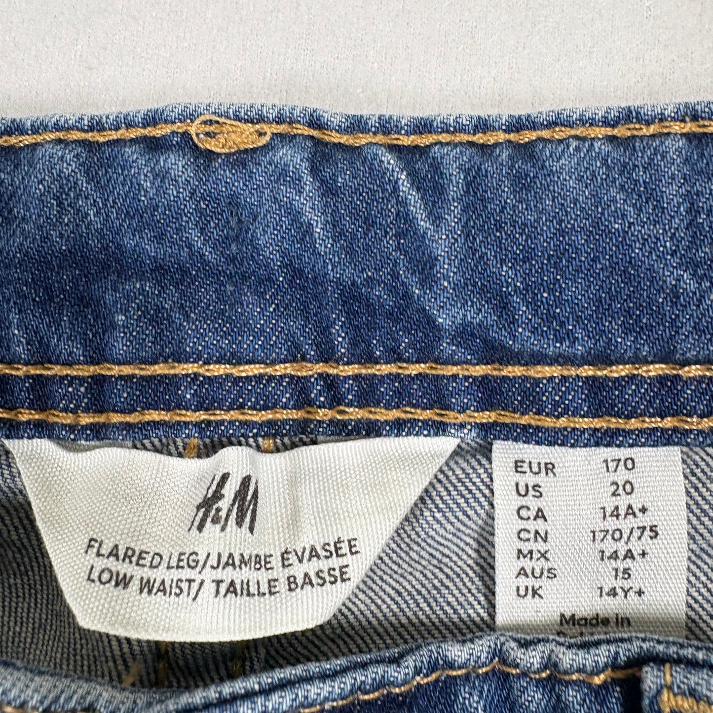 H&M Womens Jeans 20 Flare Low Rise Raw Hem Y2K 90s Grunge Plus Size Vintage Denim