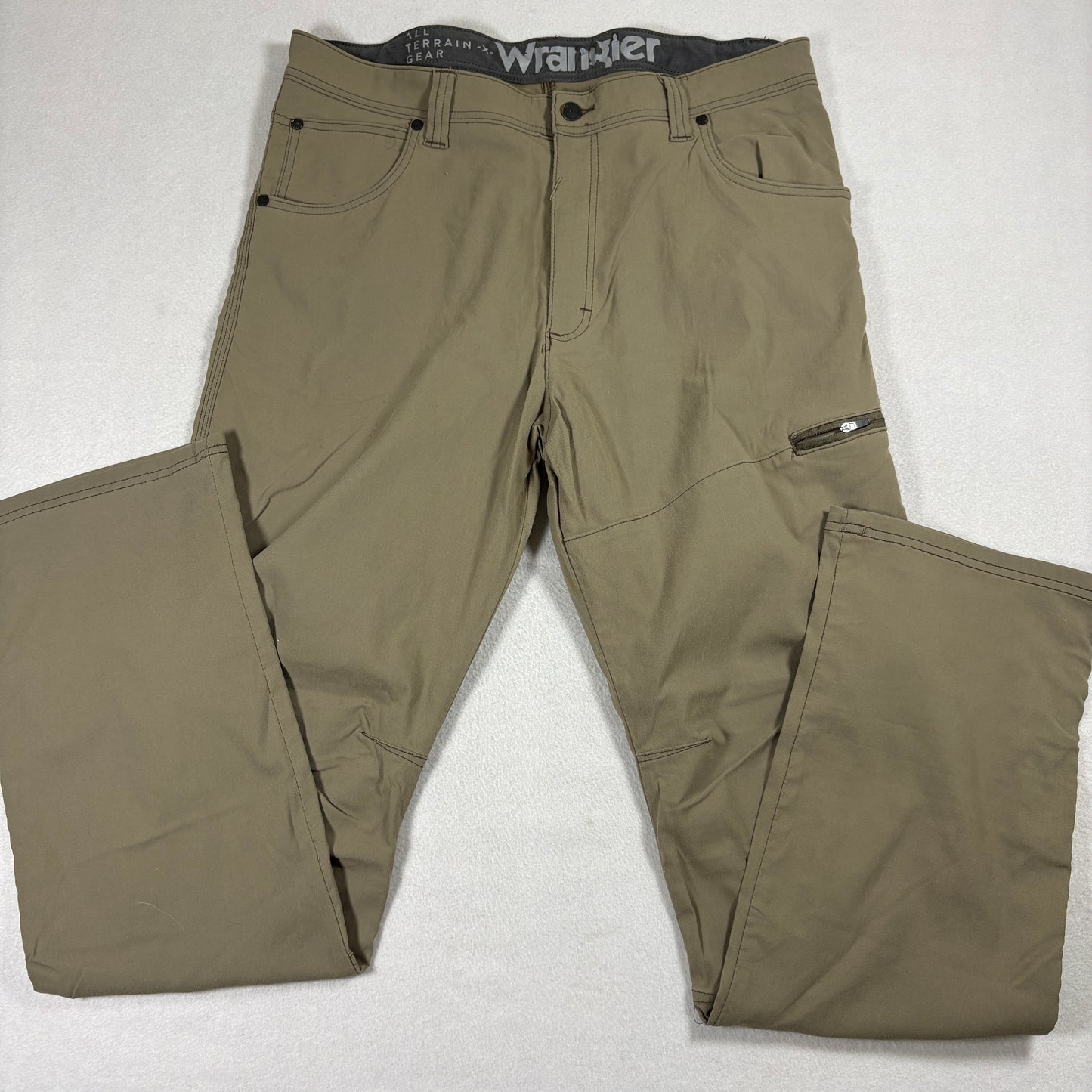 Wrangler ATG Mens Pants 36x34 Khaki All Terrain Gear Nylon Stretch Outdoor
