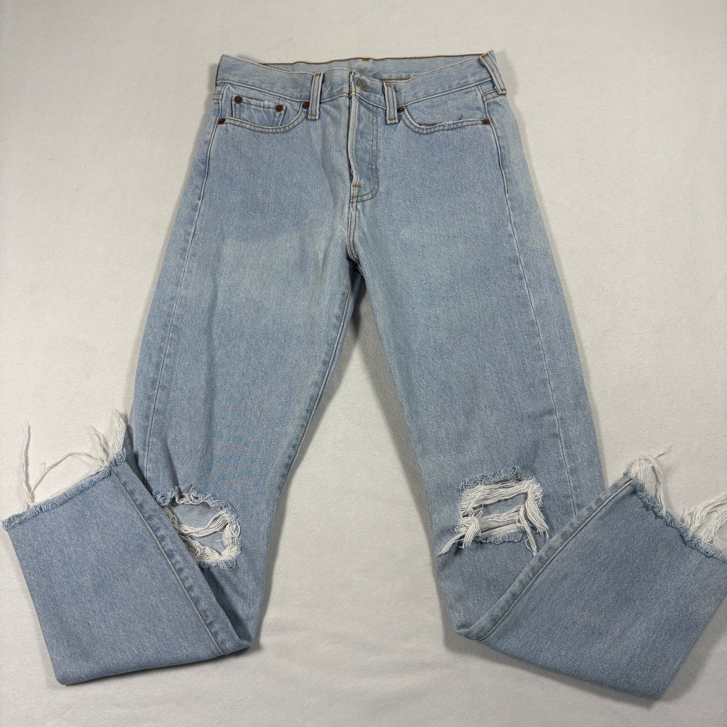 Womens Jeans W26 Distressed Ripped Light Wash Denim Y2K 90s Grunge Vintage