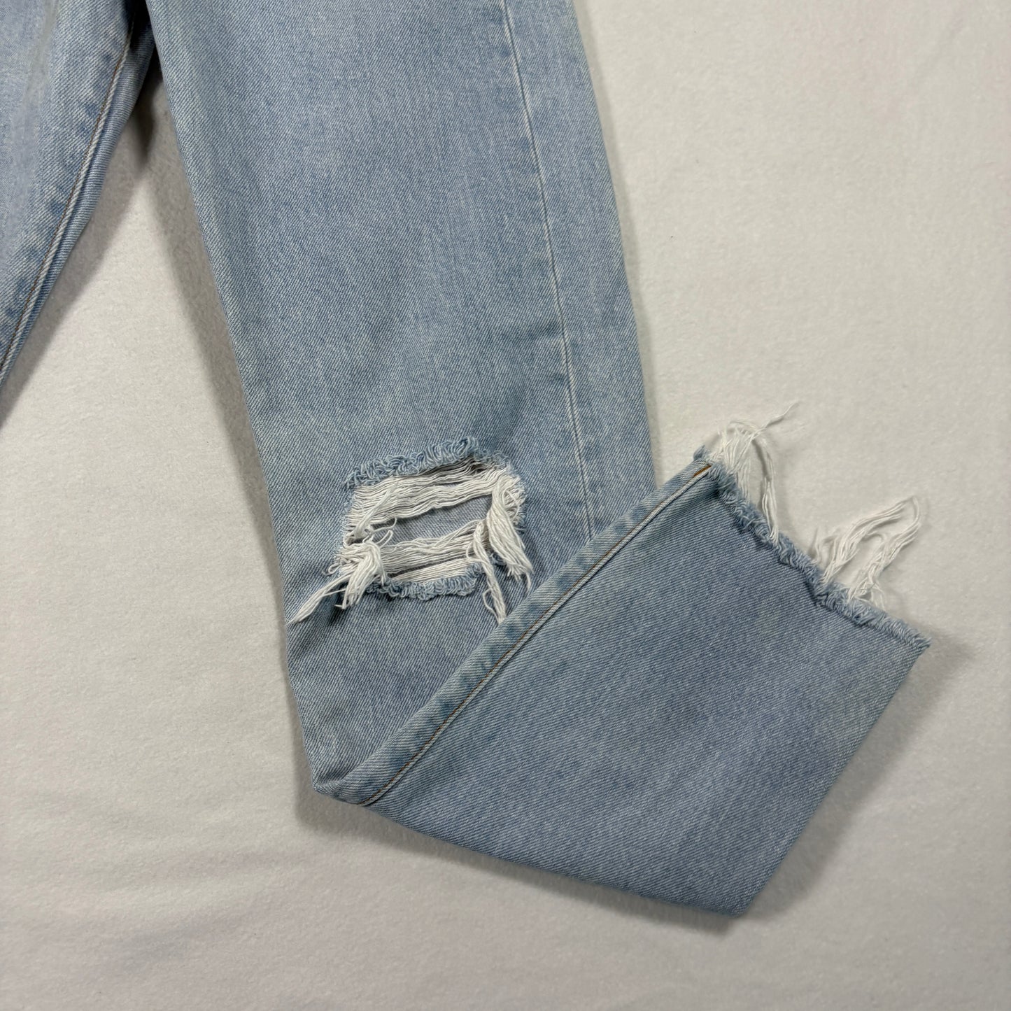Womens Jeans W26 Distressed Ripped Light Wash Denim Y2K 90s Grunge Vintage