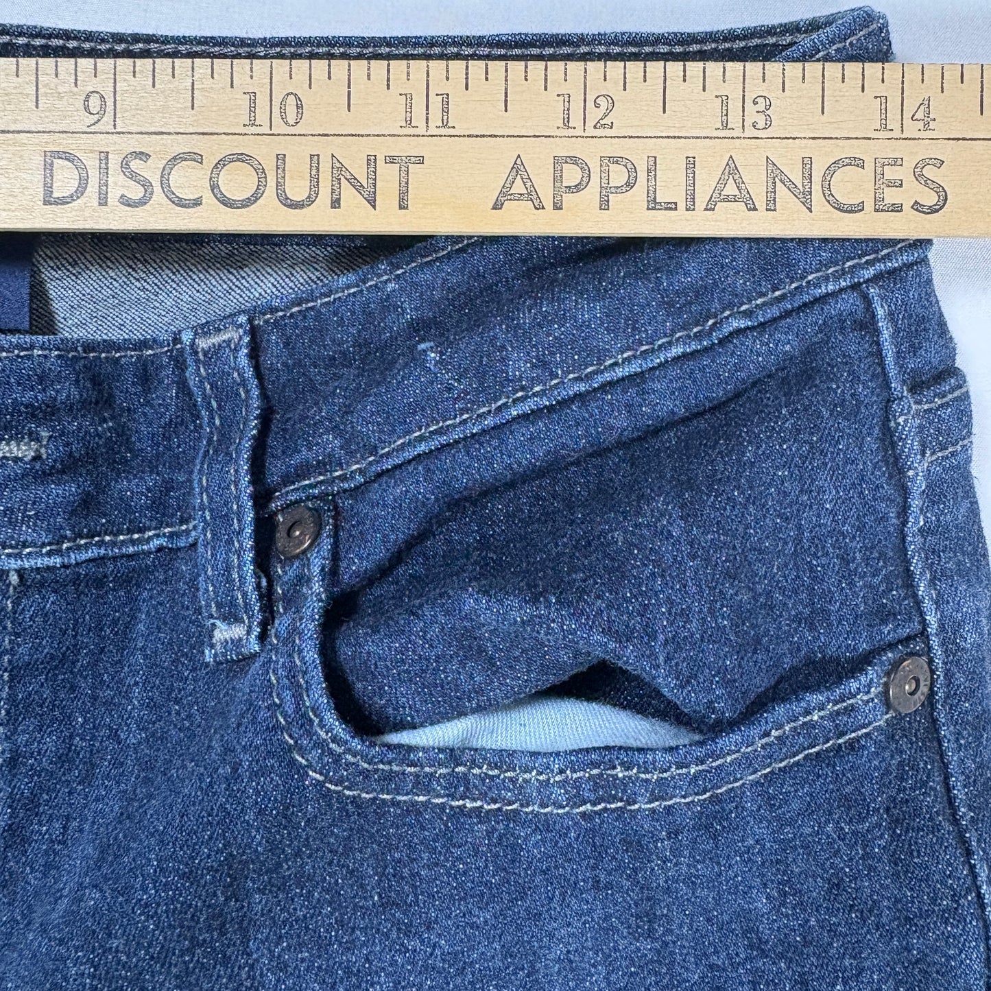 Levi’s Mid Rise Skinny Jeans Women 6S Dark Wash Stretch Denim Classic Casual