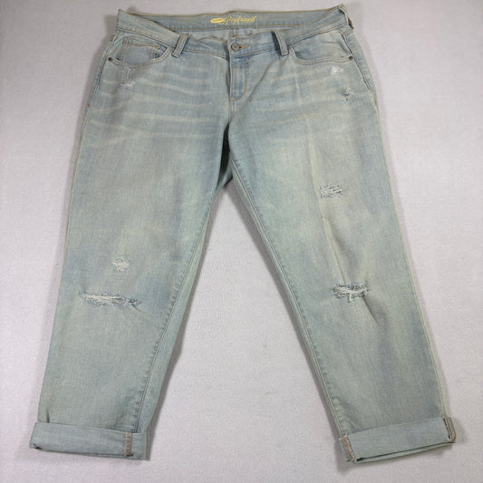 Old Navy Women’s Jeans 12 Regular Light Wash The Boyfriend Distressed