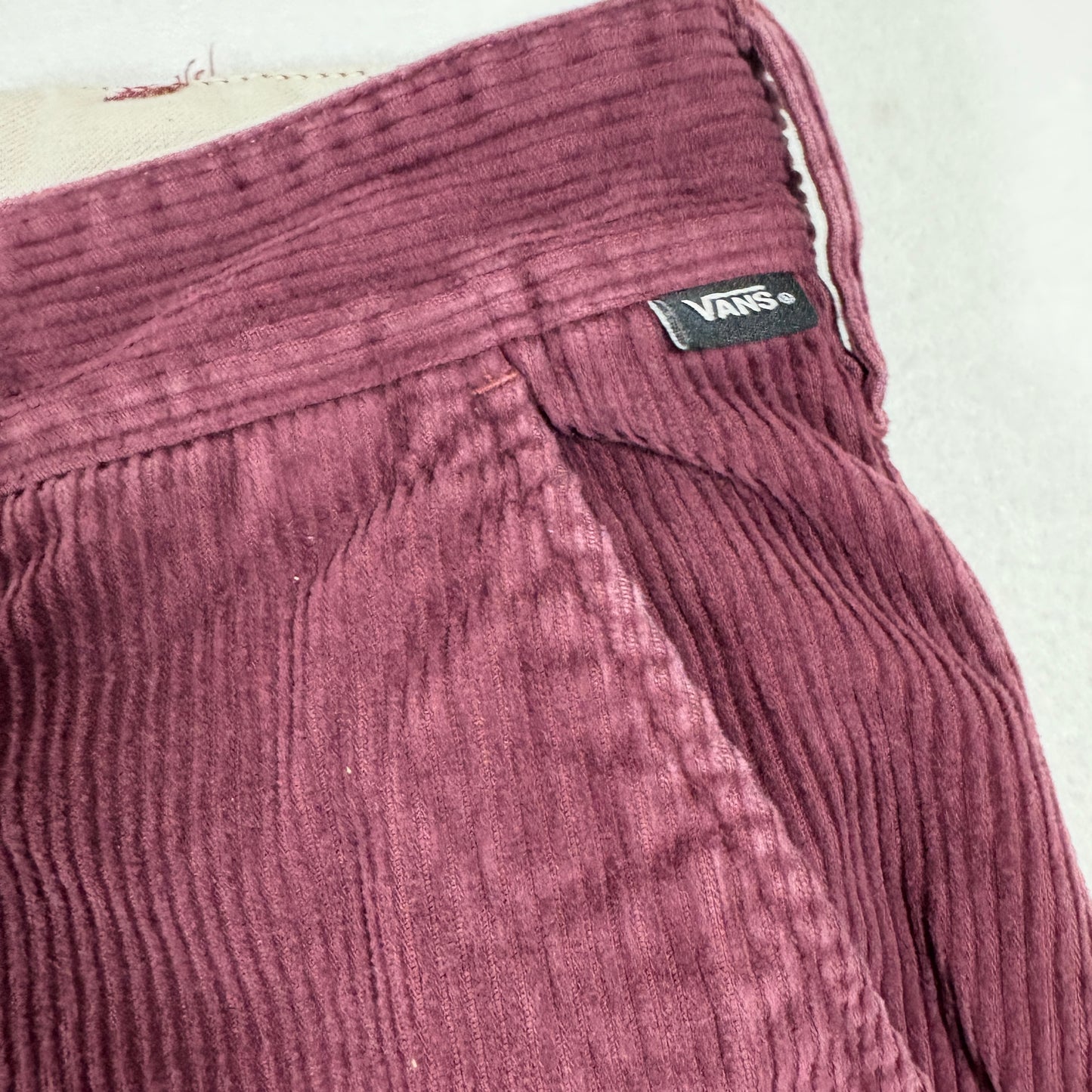 Vans Mens 32 Corduroy Cargo Pants Burgundy Red Baggy Y2K 90s Grunge Streetwear