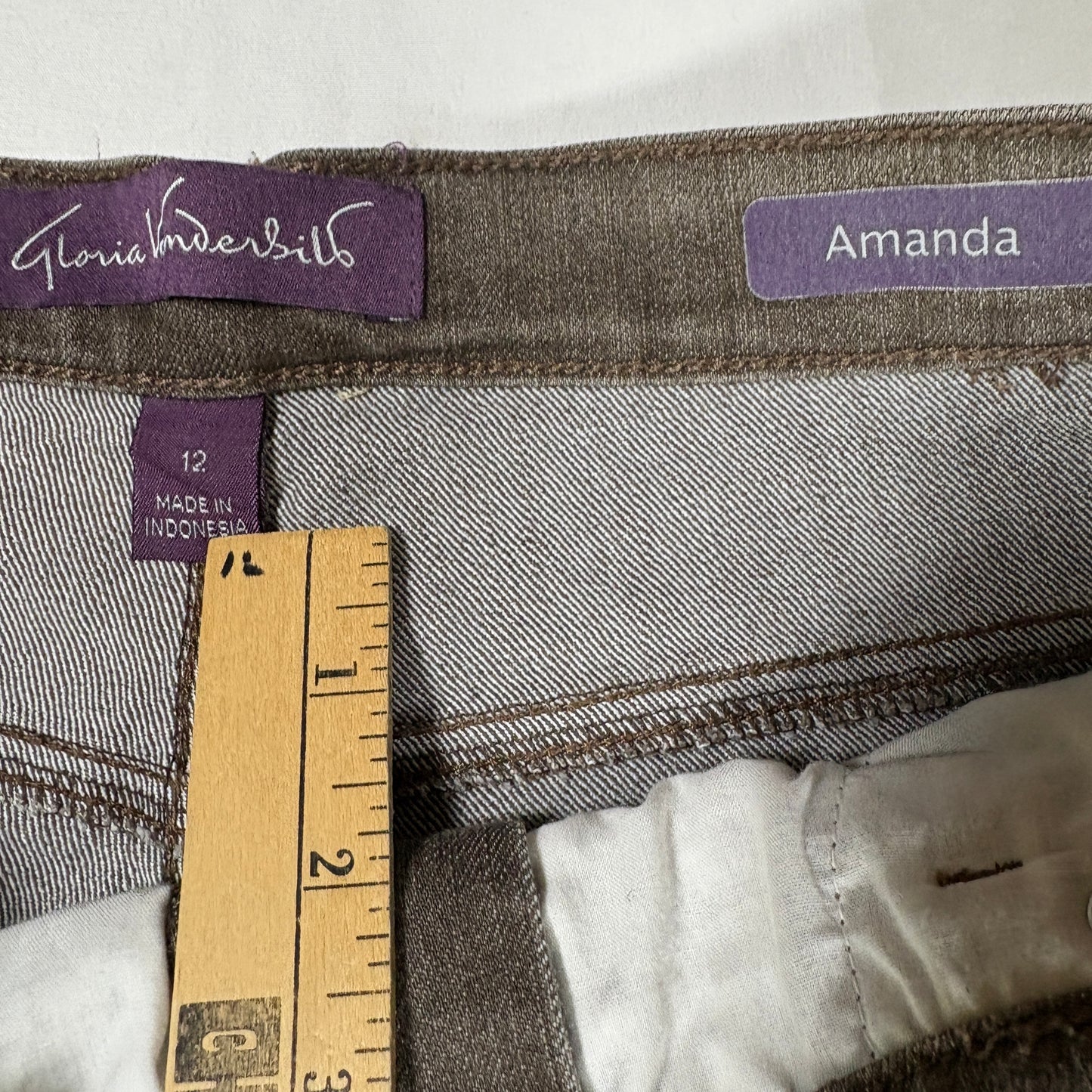 Gloria Vanderbilt Amanda Jeans Women 12 Brown Classic Tapered Stretch Denim