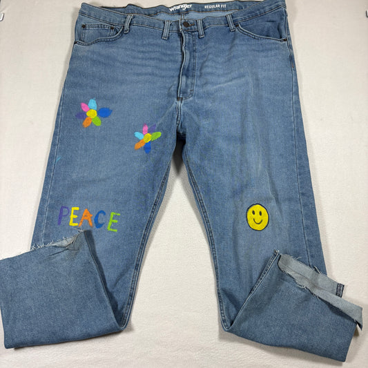 Wrangler Jeans Mens 48x32 Blue Regular Fit Peace Flower Smiley Patch Denim Pants