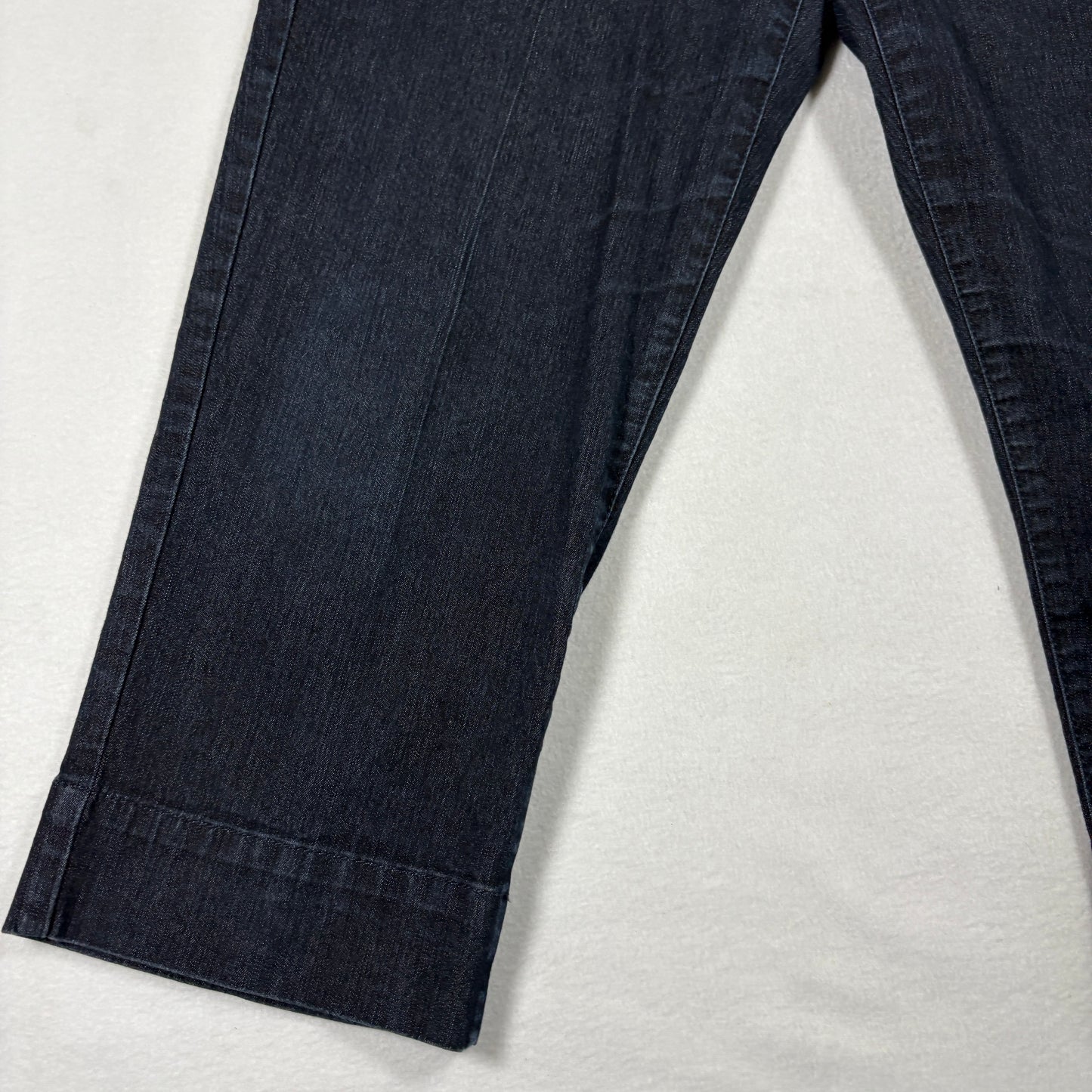 Bandolino Womens Maureen Capri Jeans Size 6 Dark Wash Stretch Denim Y2K Casual