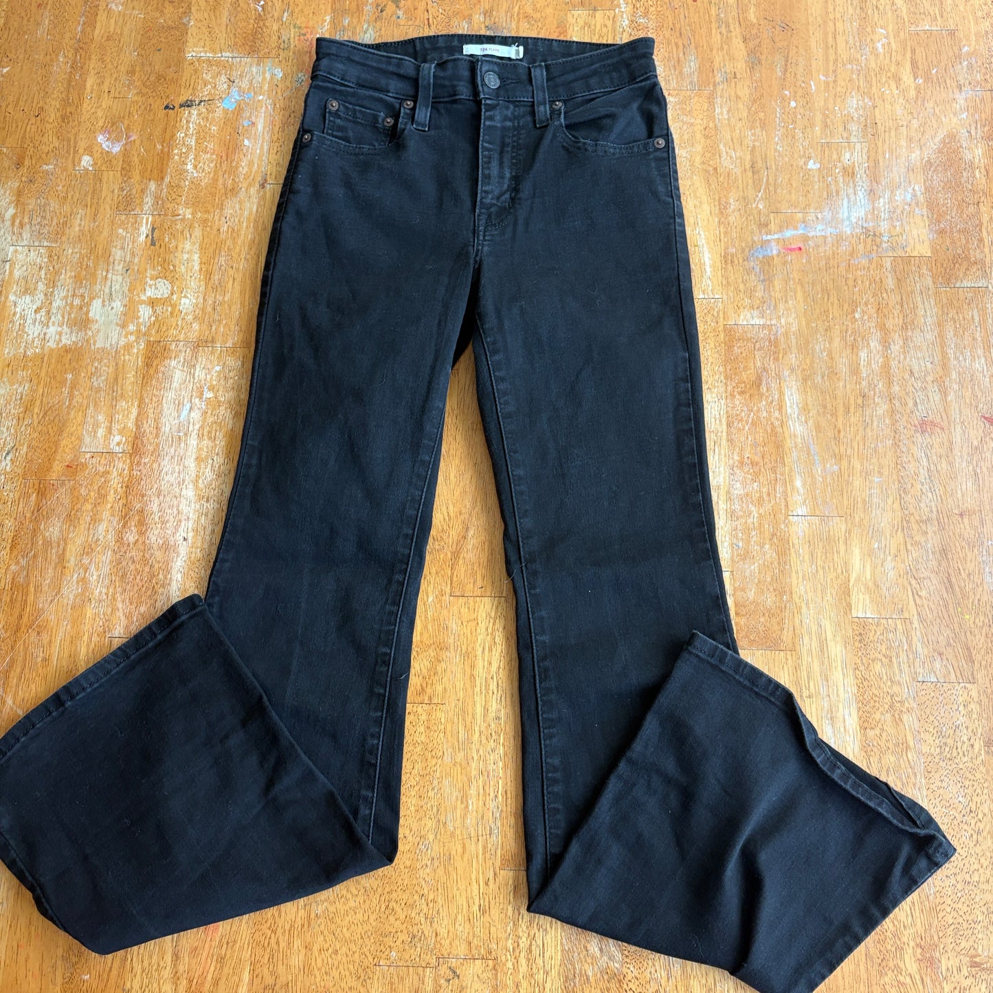Levis 726 Womens W26 L32 Flare Black Wash Stretch Denim Mid Rise Jeans 26x30