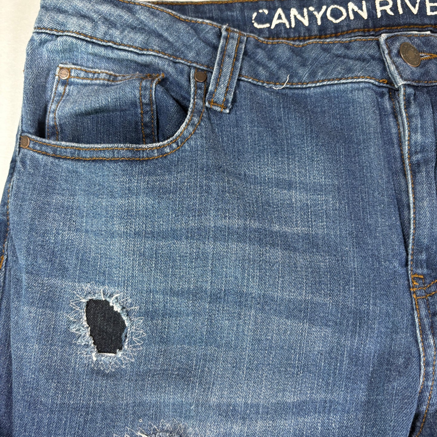 Canyon River Blues Jeans Womens 14 Blue Distressed Ripped Baggy Denim Pants