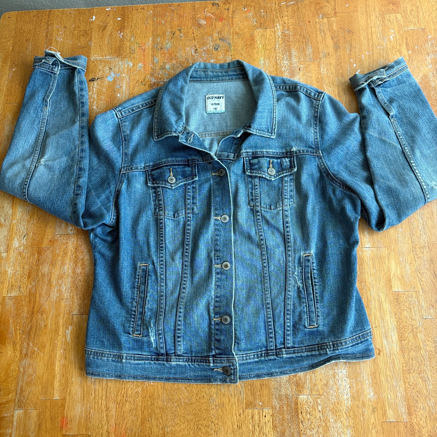 Old Navy Denim Jacket Womens XL Blue Trucker Jean Jacket Classic Casual Distressed