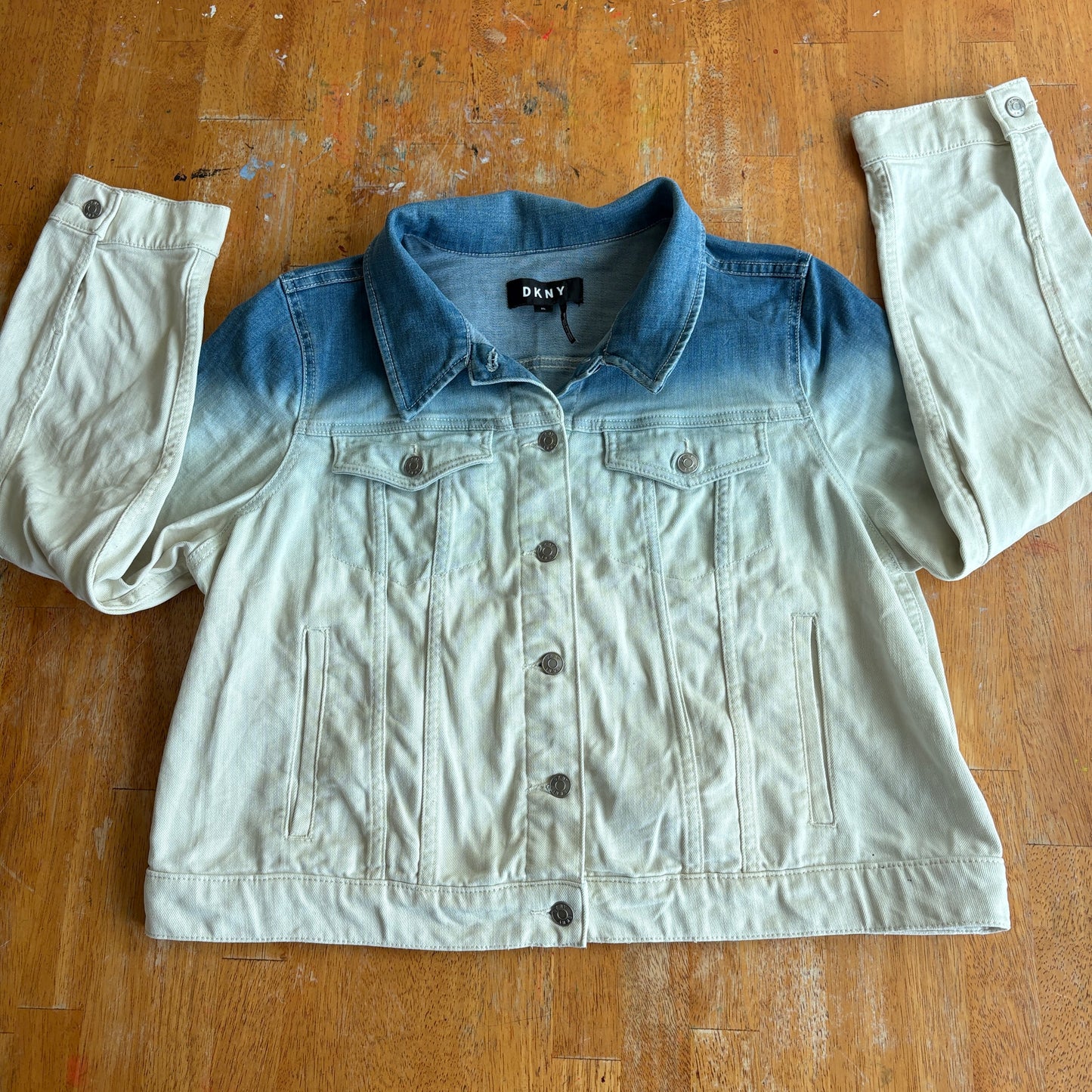 DKNY Denim Jacket Womens XL Blue White Ombre Trucker Jean Jacket Button Front