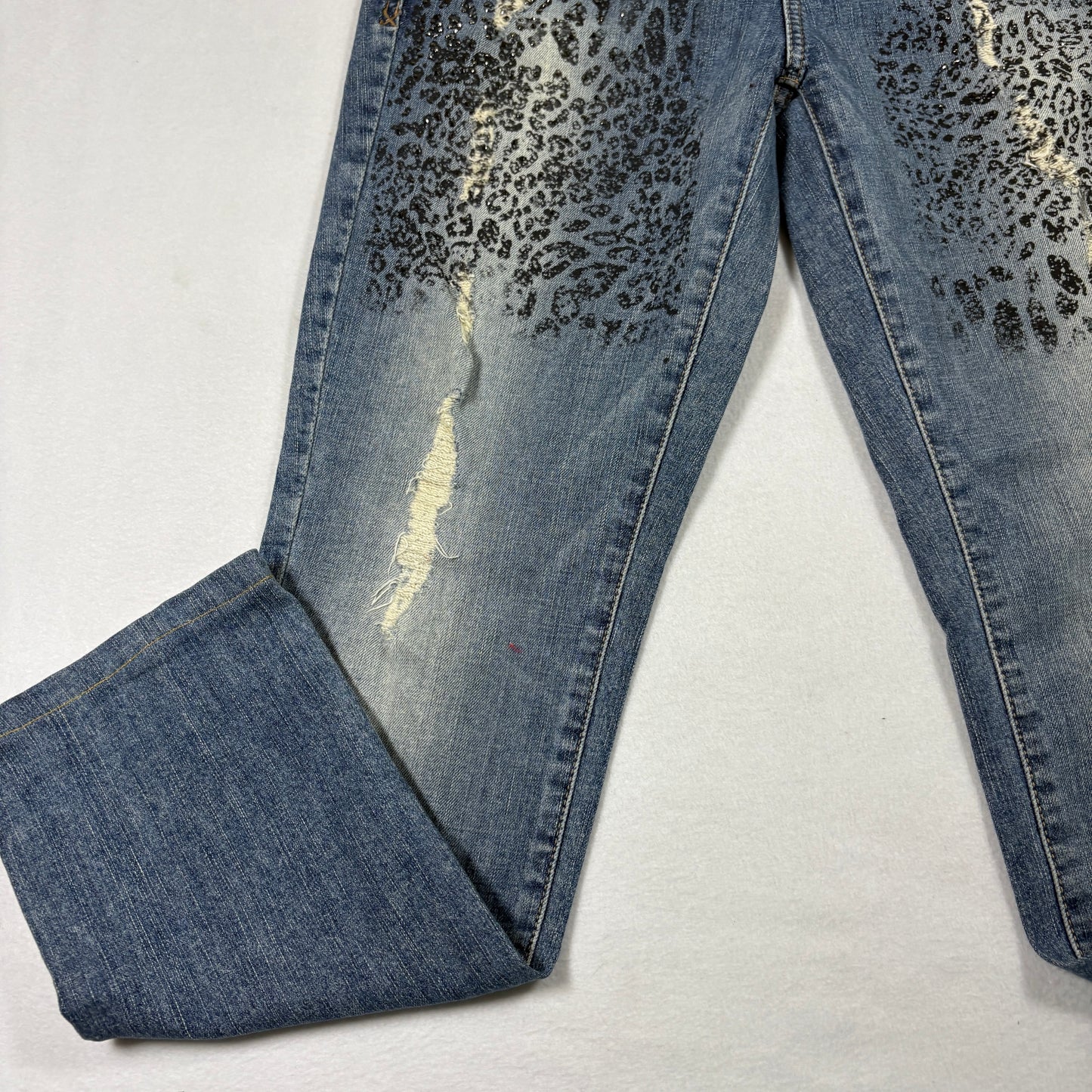Guess Womens Jeans 29 Starlet Skinny Leg Leopard Print Distressed Blue Y2K
