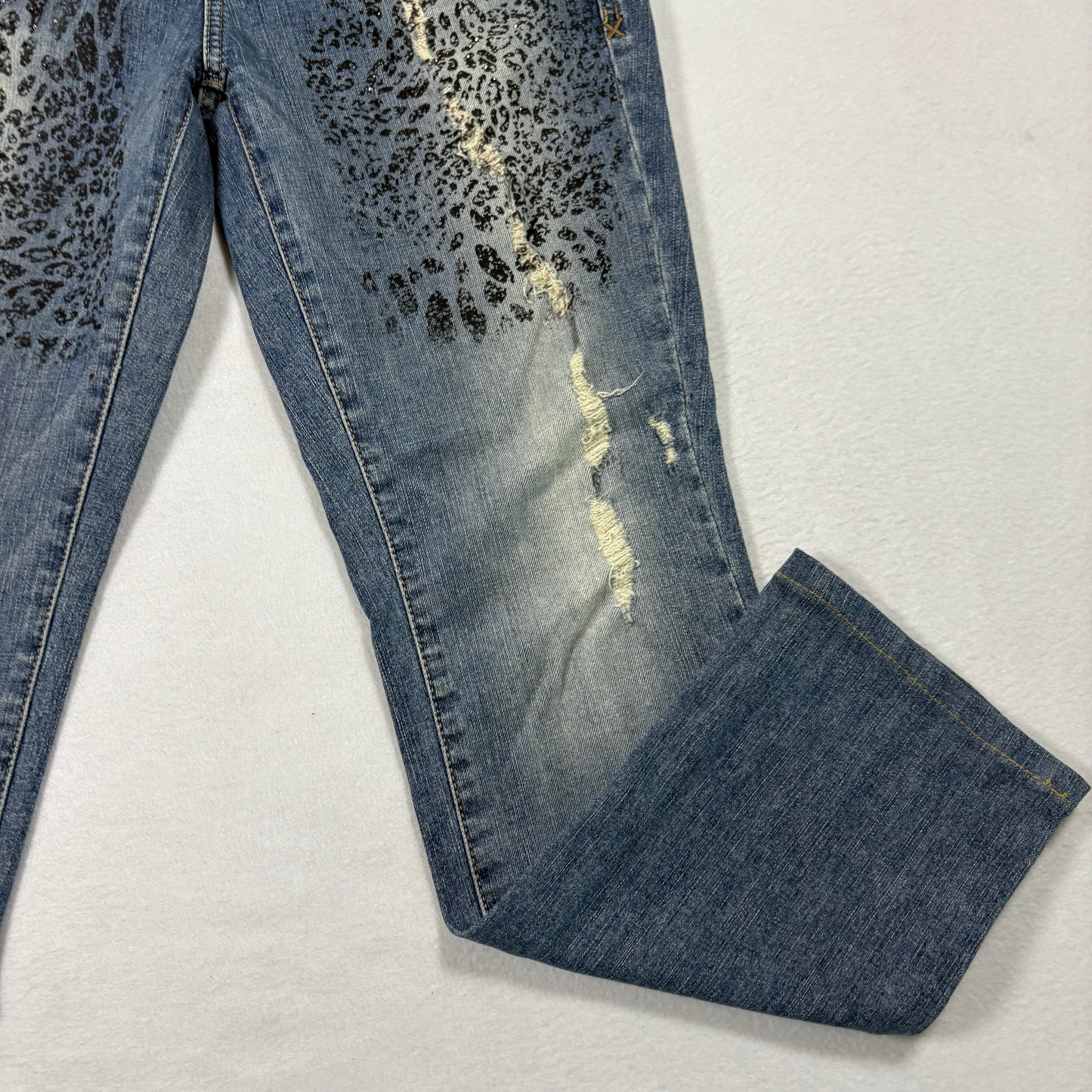 Guess Womens Jeans 29 Starlet Skinny Leg Leopard Print Distressed Blue Y2K