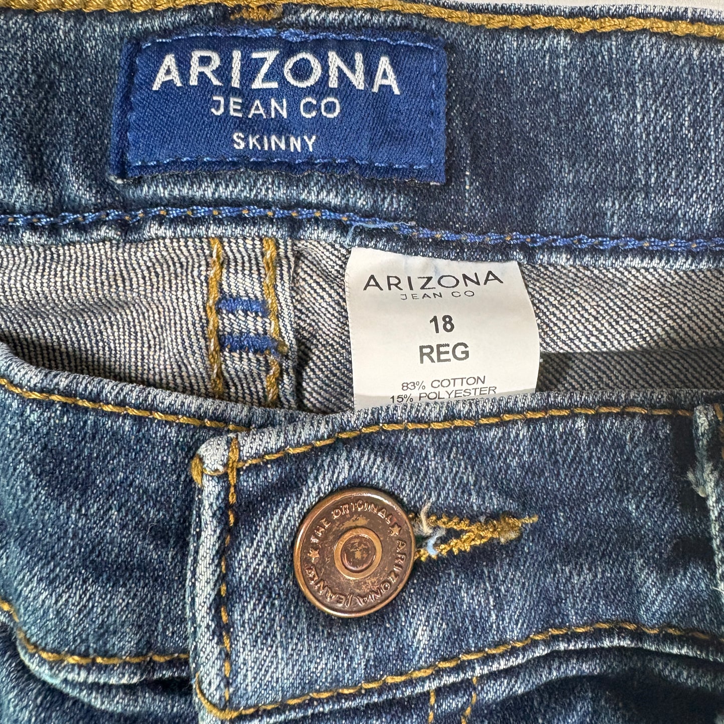 Arizona Jean Co Skinny Jeans Womens 18 Reg Blue Denim Stretch Mid Rise Classic Fit