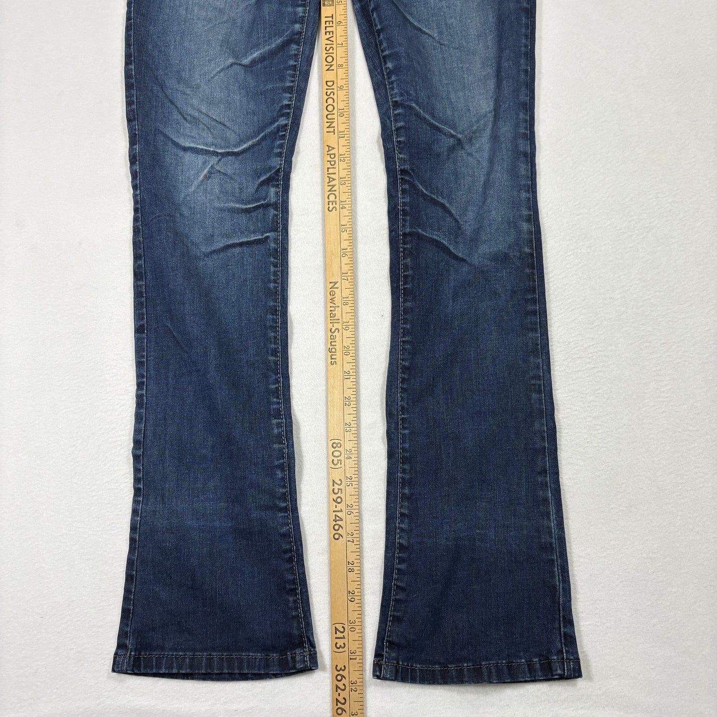 Guess Womens Jeans Starlet Straight Leg Blue Denim Size 30 Studded Skull Y2K