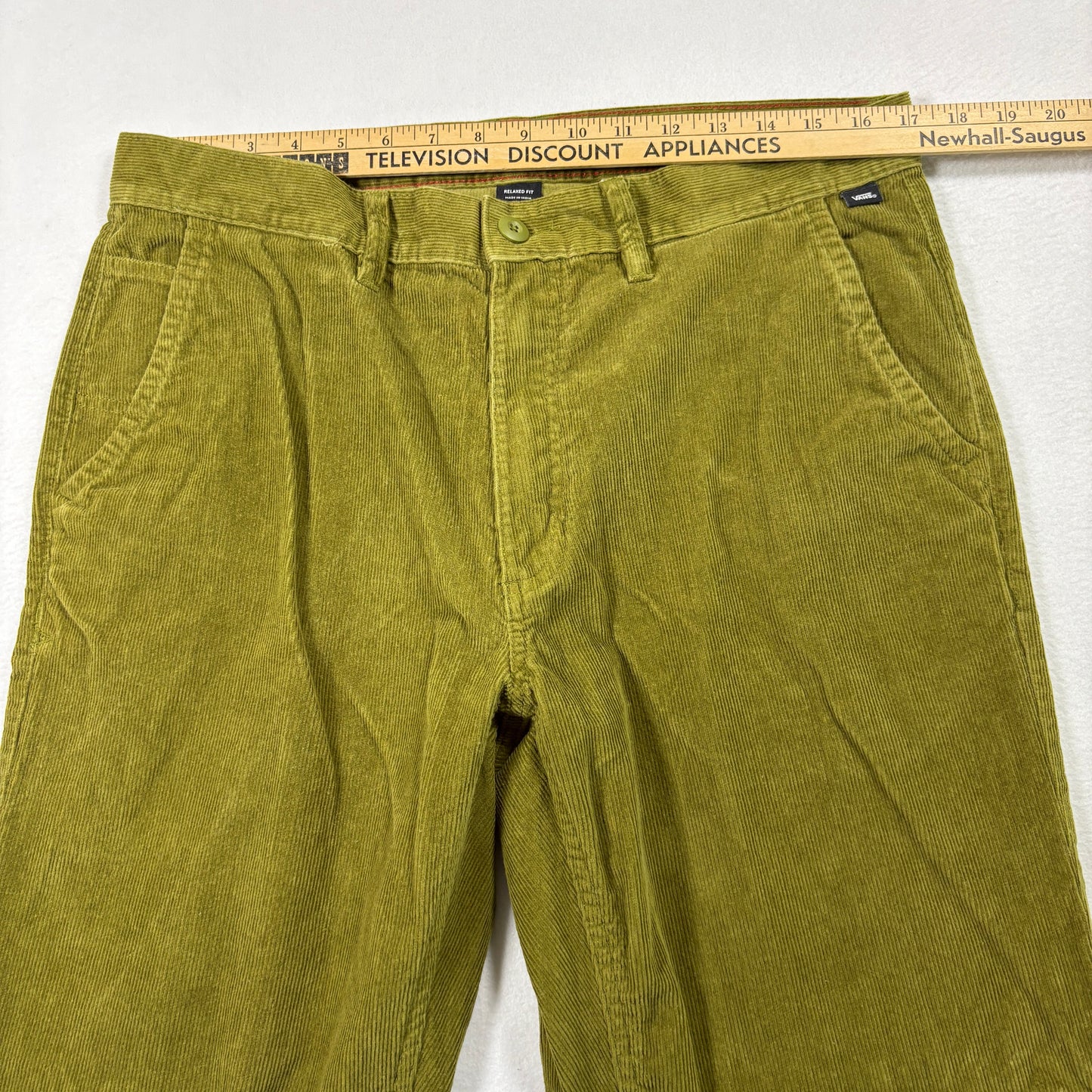 Vans Mens Pants 34 Authentic Chino Relaxed Fit Olive Green Corduroy Skate Y2K