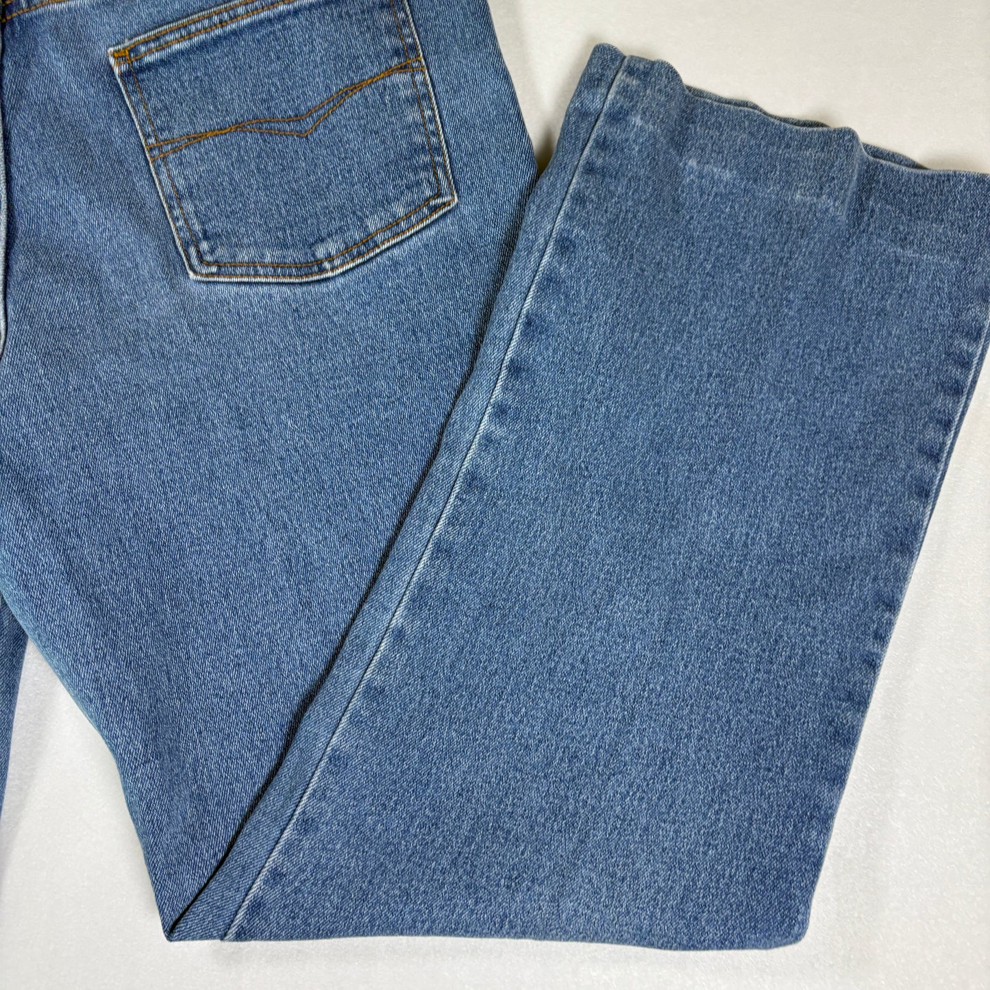 Jordache Women’s 15/16 Stretch Light Wash Bootcut Jeans Blue Denim Baggy Fit