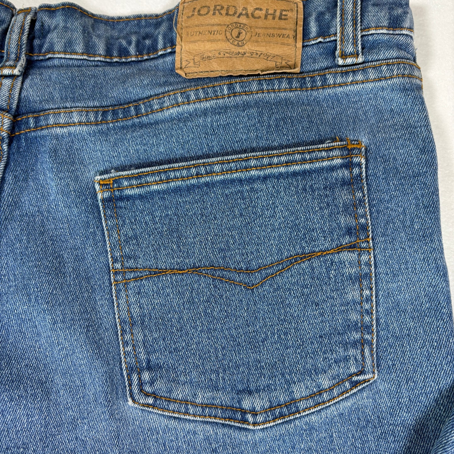 Jordache Women’s 15/16 Stretch Light Wash Bootcut Jeans Blue Denim Baggy Fit