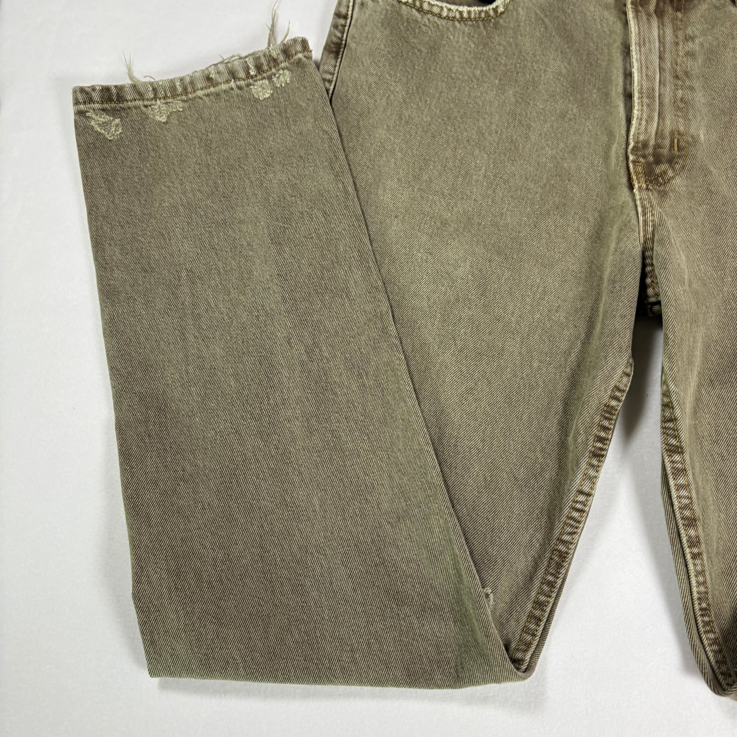 BDG Urban Outfitters Men’s 31x32 Vintage Slim Fit Distressed Jeans Khaki Tan