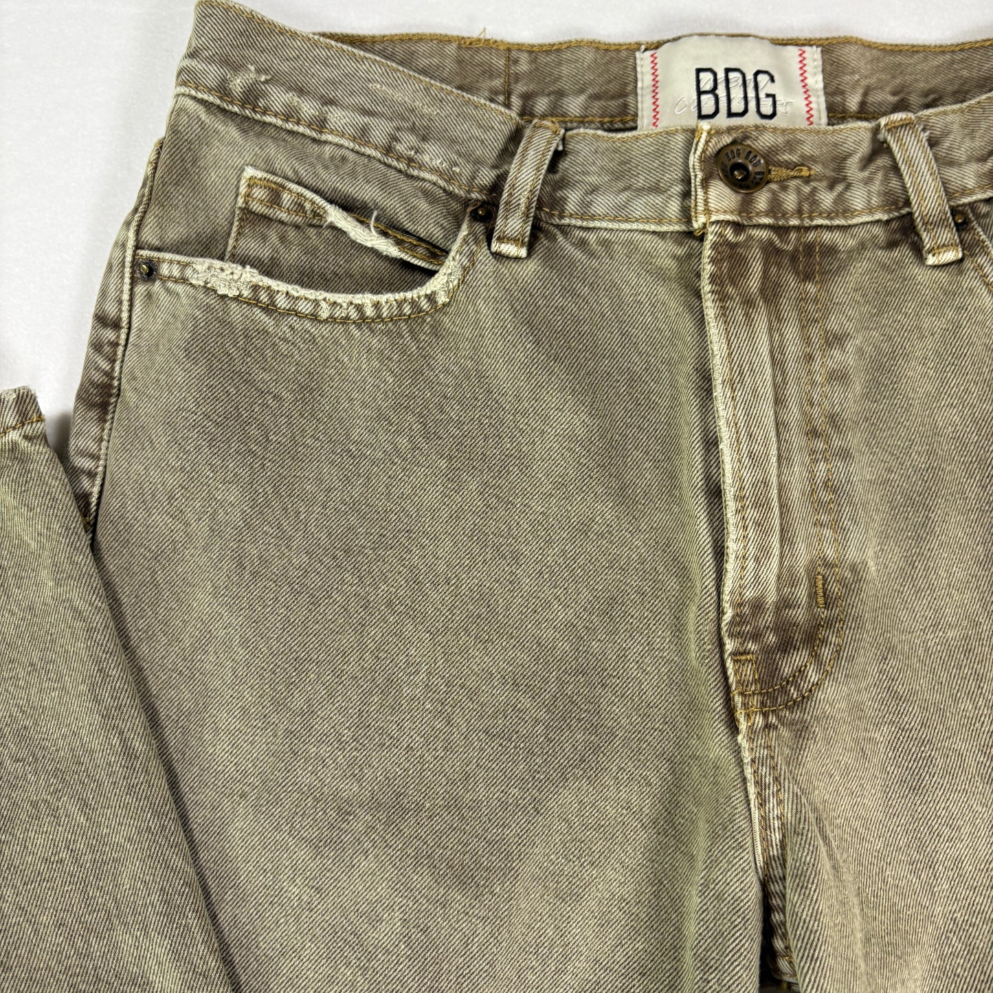 BDG Urban Outfitters Men’s 31x32 Vintage Slim Fit Distressed Jeans Khaki Tan