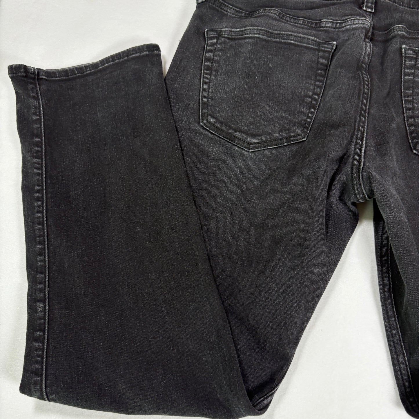 Hollister Men’s 32x32 Black Jeans Straight Advanced Stretch Denim Dark Wash