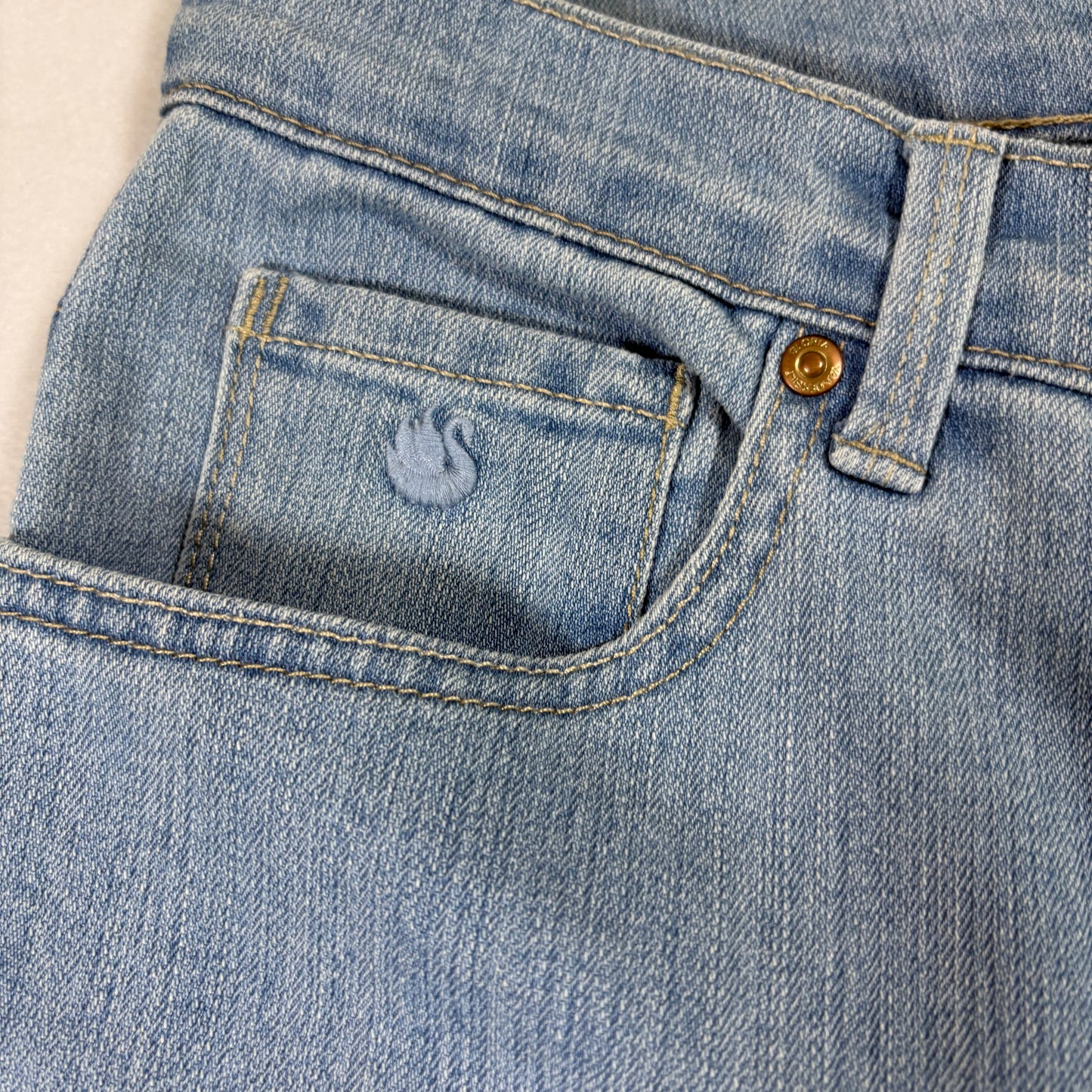 Gloria Vanderbilt Womens Jeans 6 Amanda High Rise Tapered Leg Light Wash Vintage