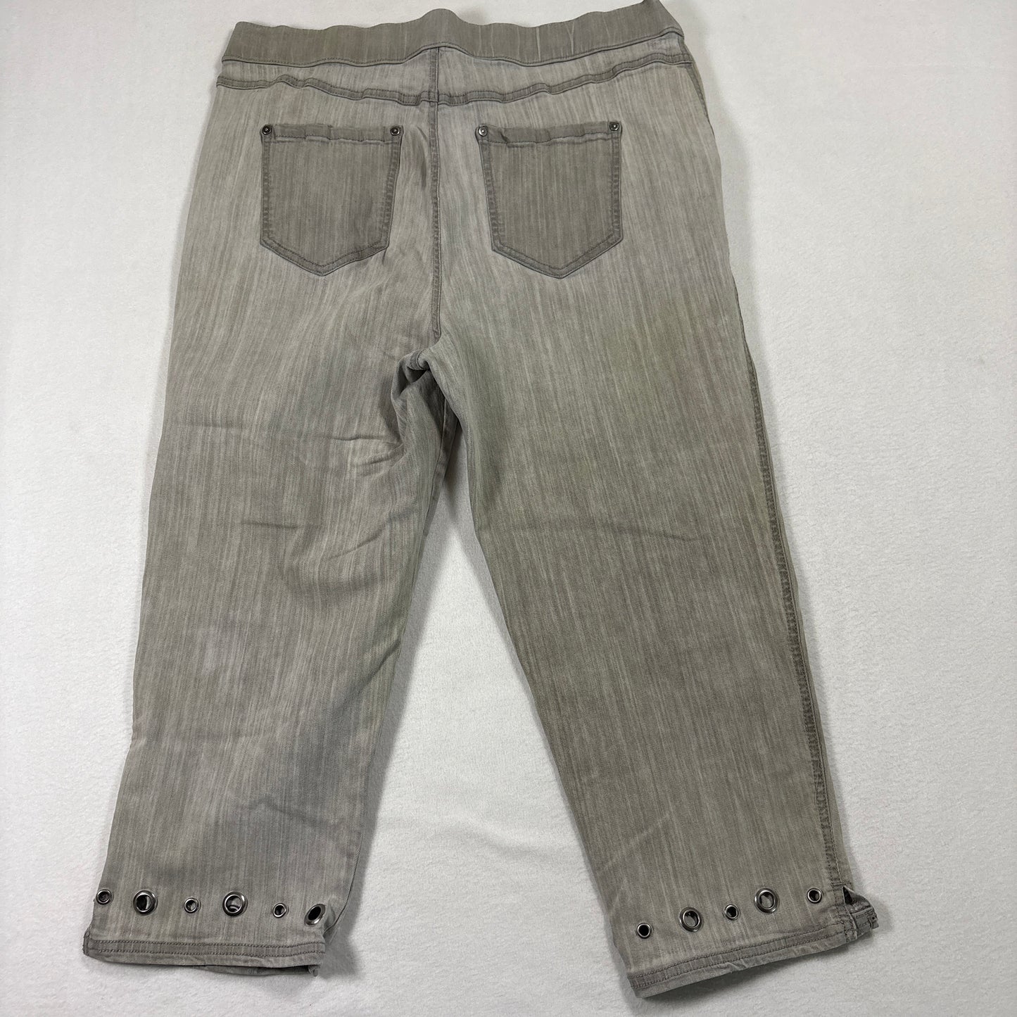 Love The Fit Womens Jeans 14 Gray Cropped Stretch Grommet Hem Y2K Vintage Capri