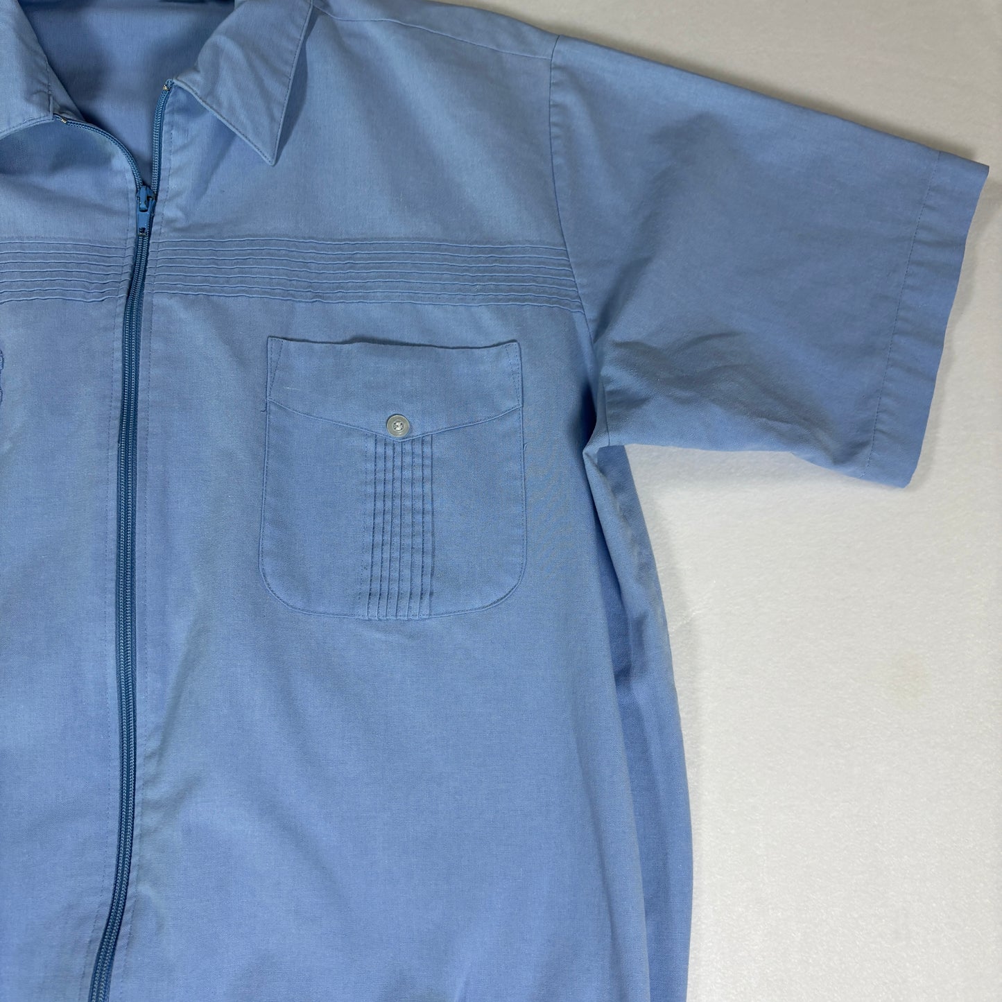 J Blair Mens Short Sleeve Shirt Blue Zip Front Guayabera Style Vintage L
