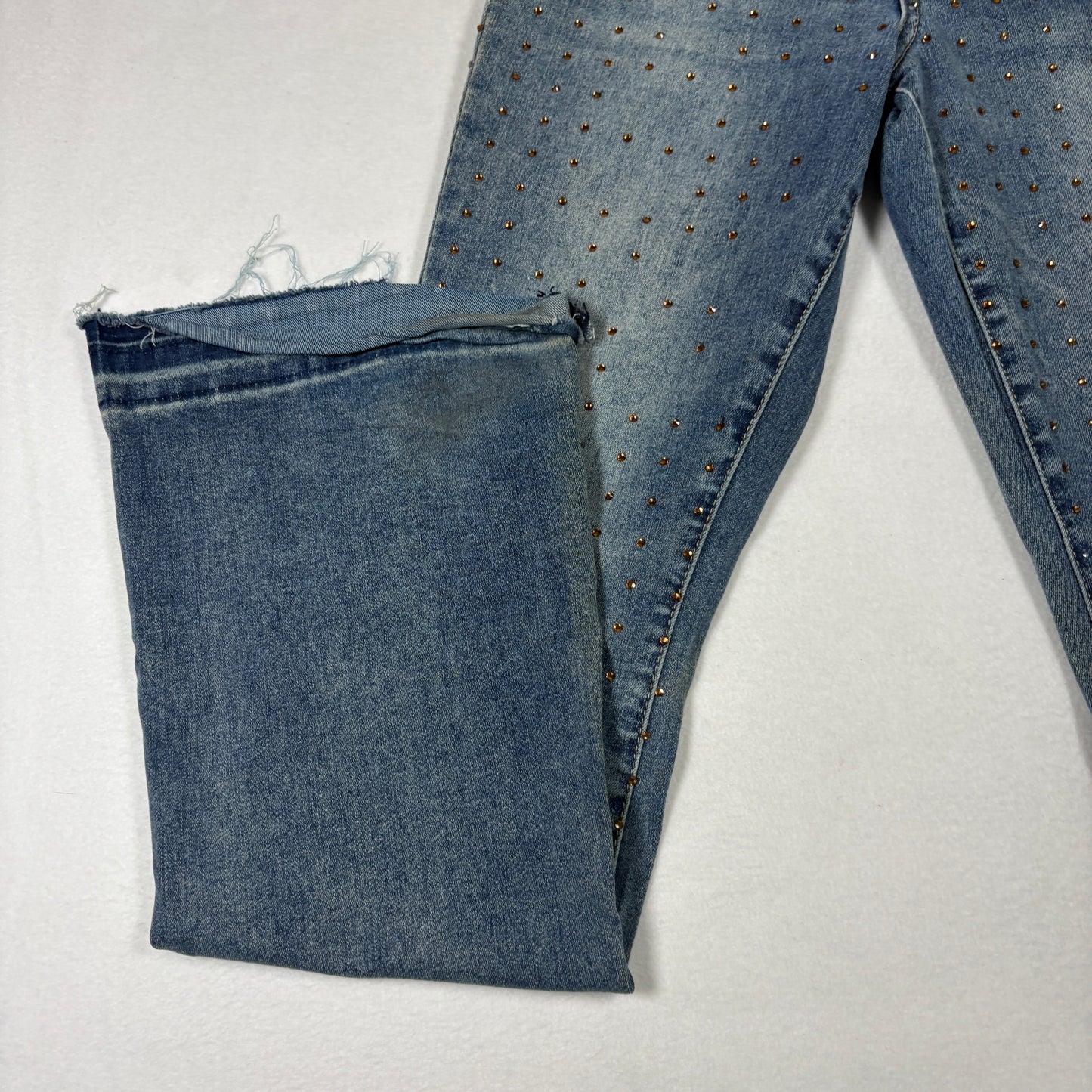Ashley Mason Womens 7/28 Studded Jeans Blue Denim Raw Hem Y2K Vintage Grunge