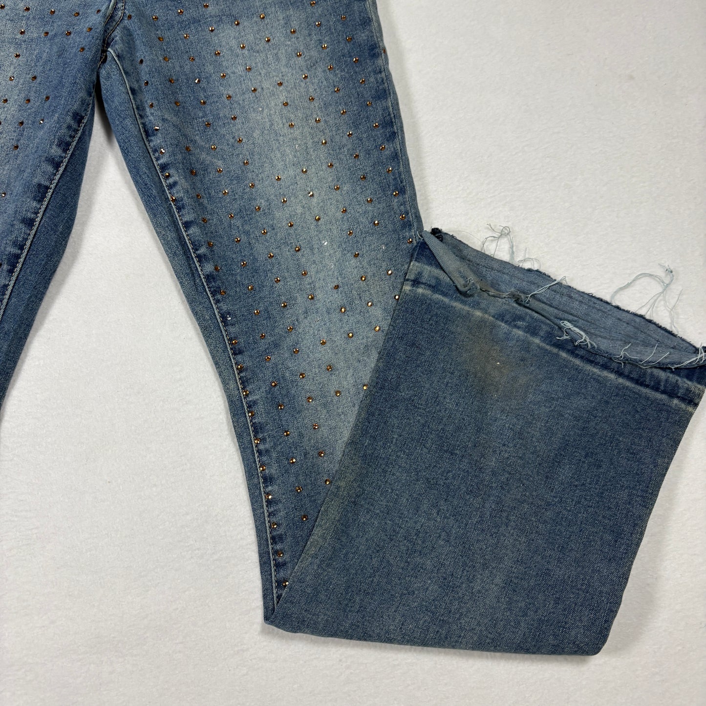 Ashley Mason Womens 7/28 Studded Jeans Blue Denim Raw Hem Y2K Vintage Grunge