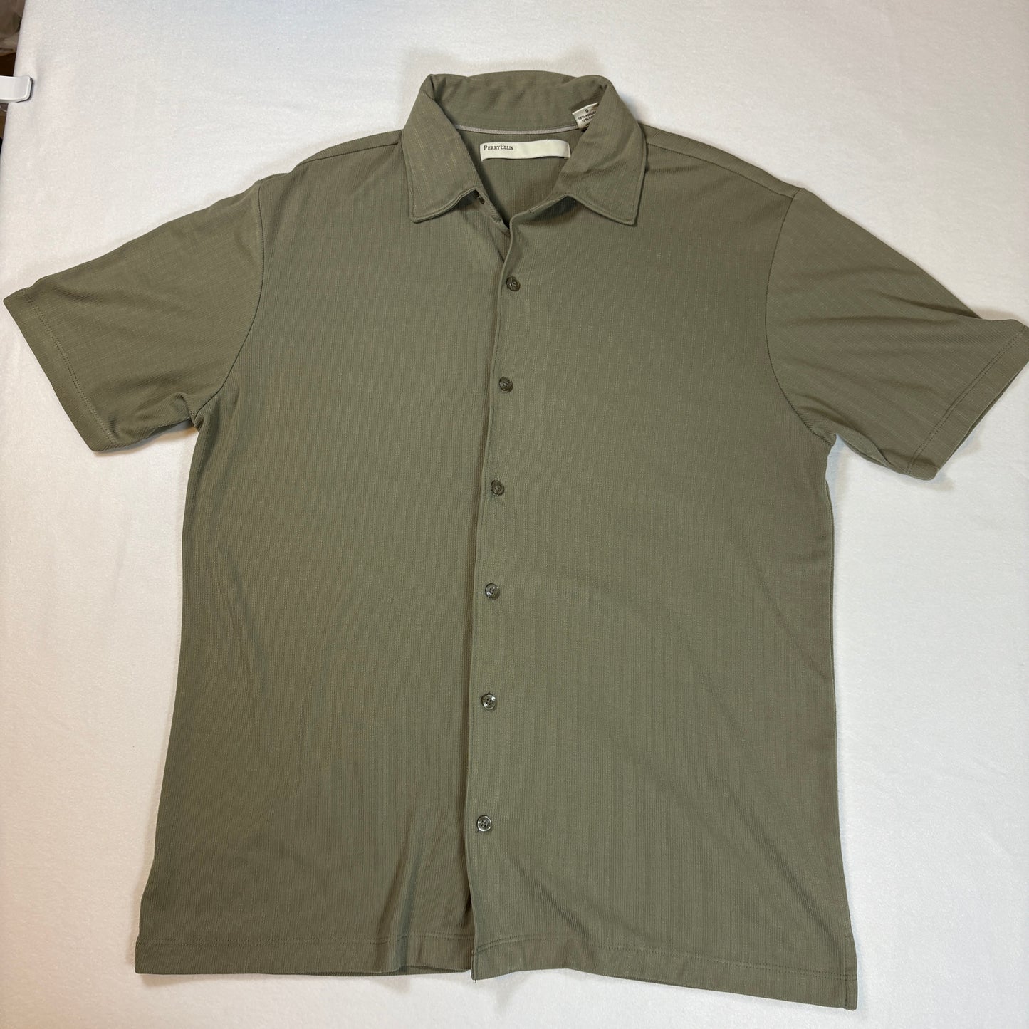 Perry Ellis Mens Shirt L Green Button Front Short Sleeve Casual Camp Collar Top