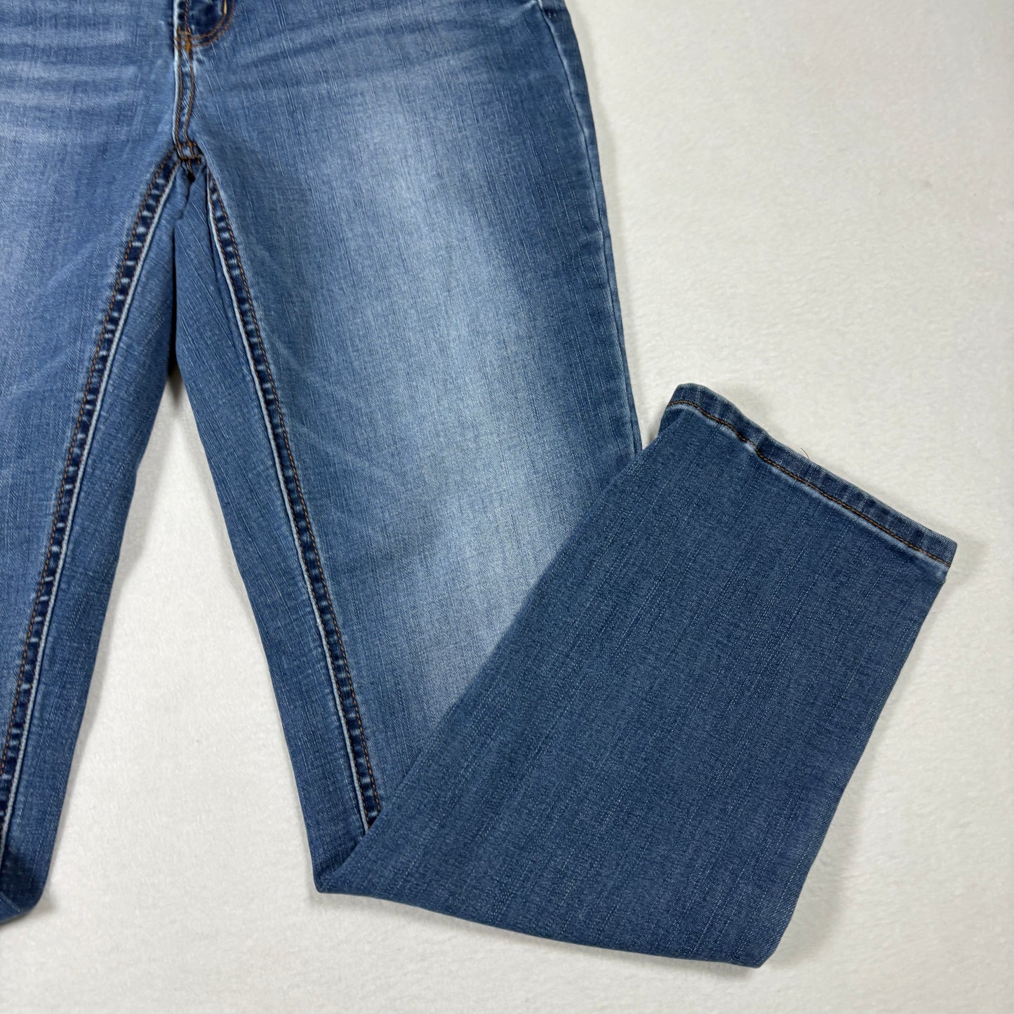 Time And Tru Womens Jeans 8 Straight Midwash Denim Y2K 90s Grunge Stretch Casual