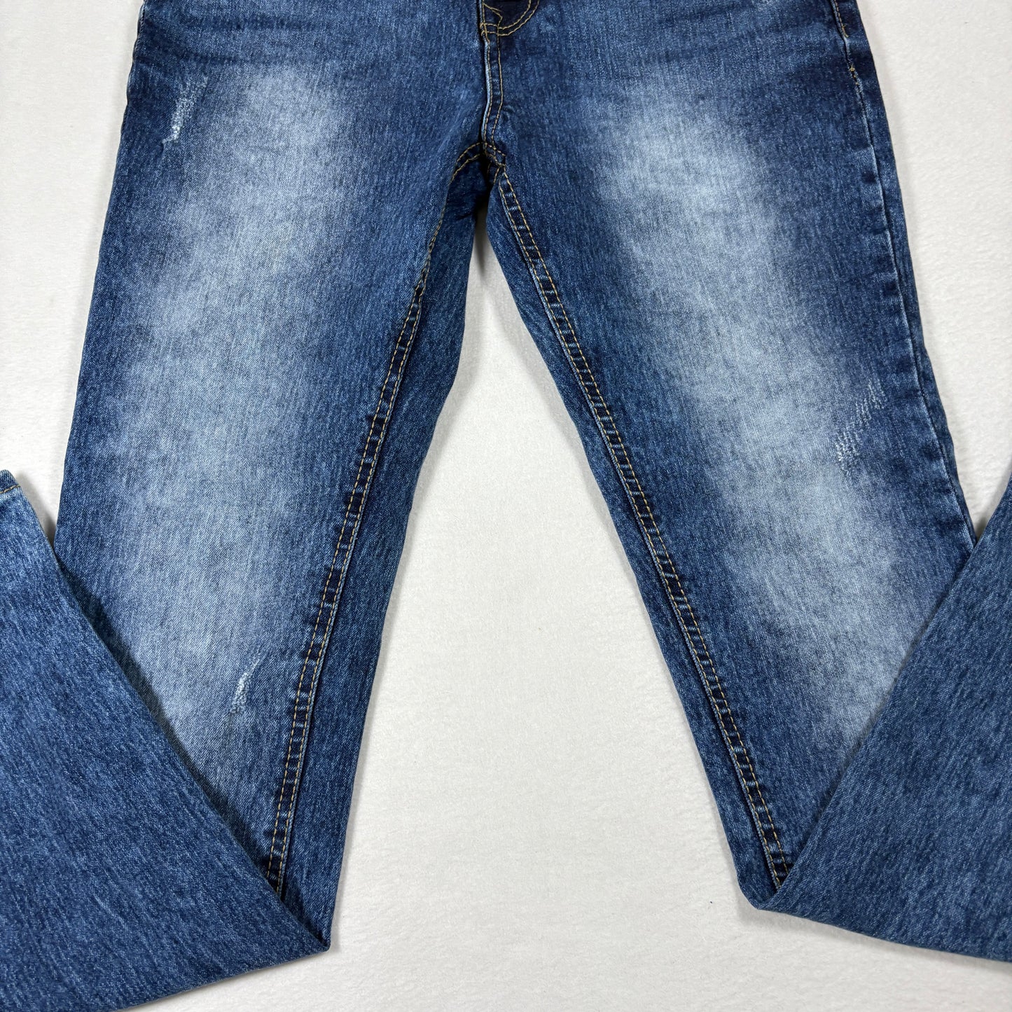 WT02 Mens Jeans 32x30 Straight Leg Blue Denim Faded Wash Y2K 90s Grunge Casual