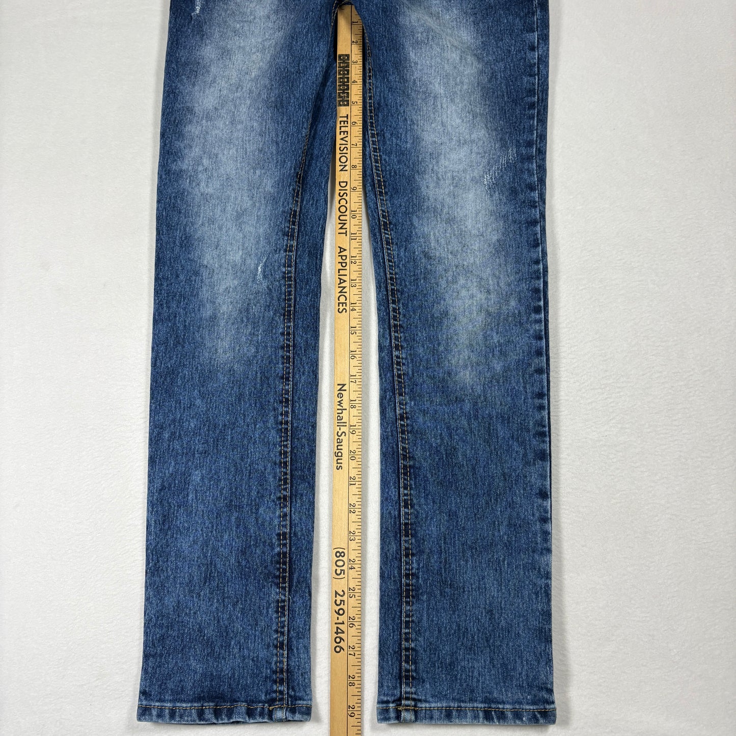 WT02 Mens Jeans 32x30 Straight Leg Blue Denim Faded Wash Y2K 90s Grunge Casual