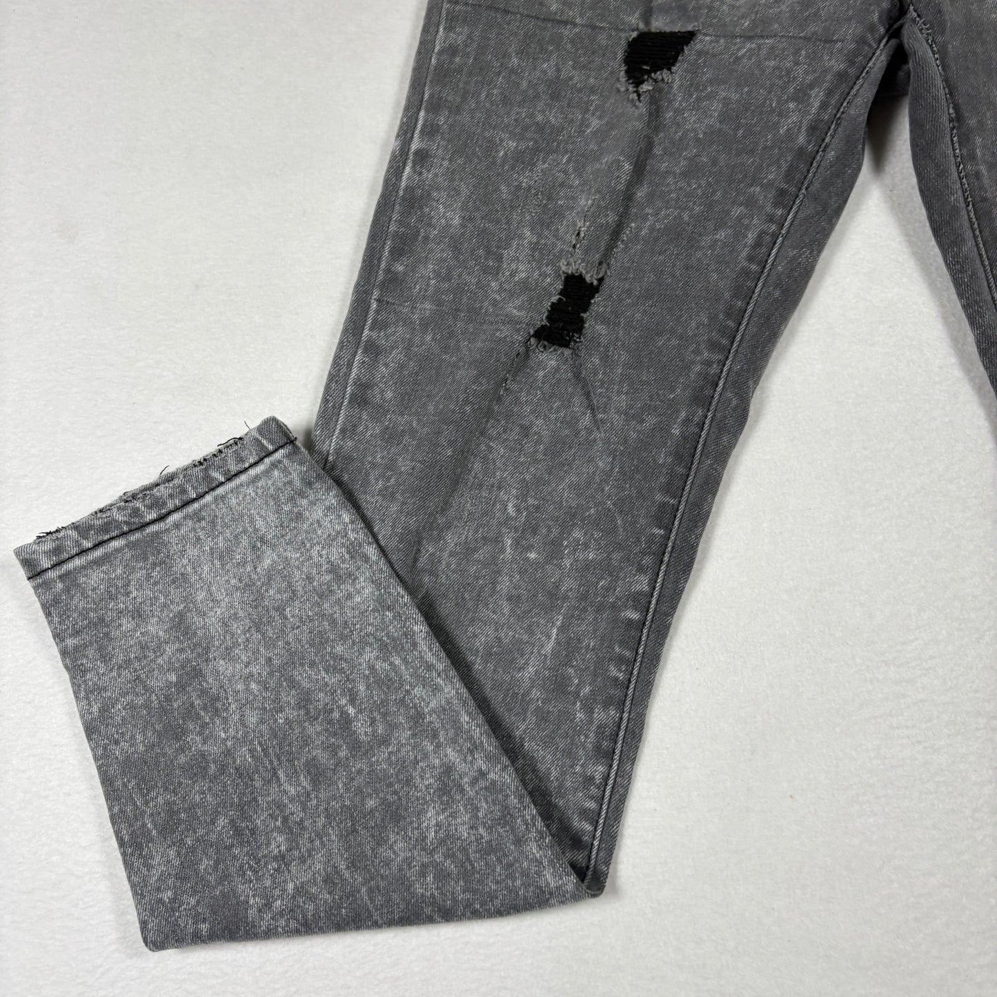 Cotton On Womens Jeans 4 Mid Grazer Skinny Gray Distressed Ripped Y2K Grunge