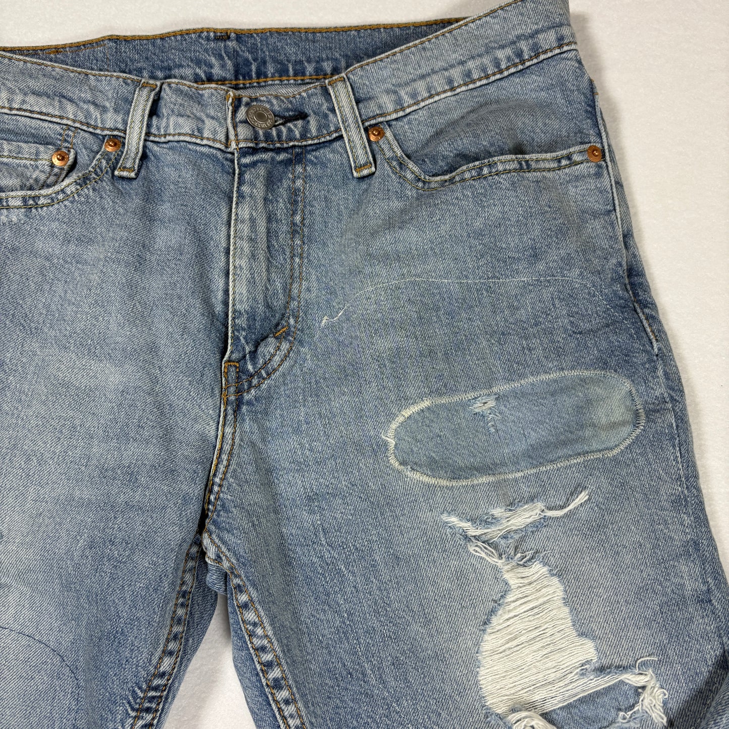 Levi’s 511 Jeans Mens 32x30 Slim Fit Light Wash Distressed Ripped Denim Pants