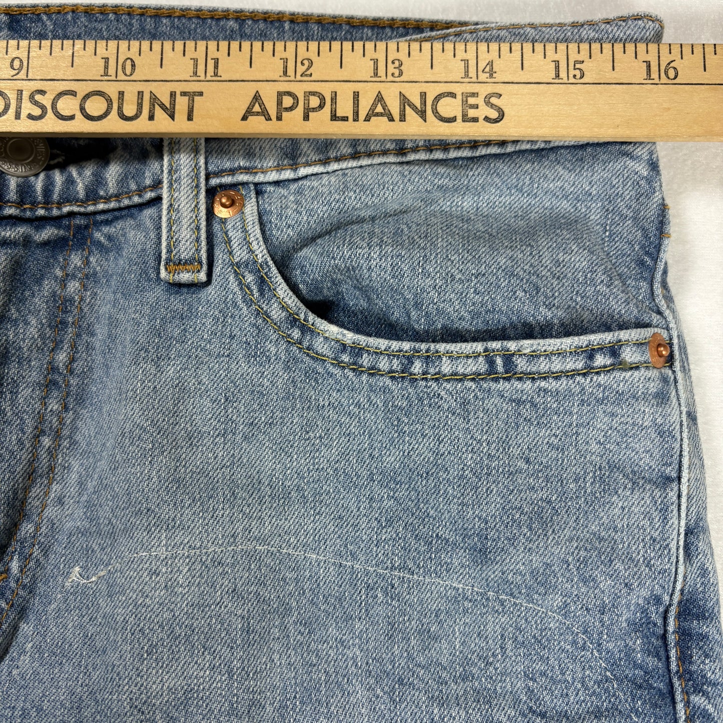 Levi’s 511 Jeans Mens 32x30 Slim Fit Light Wash Distressed Ripped Denim Pants