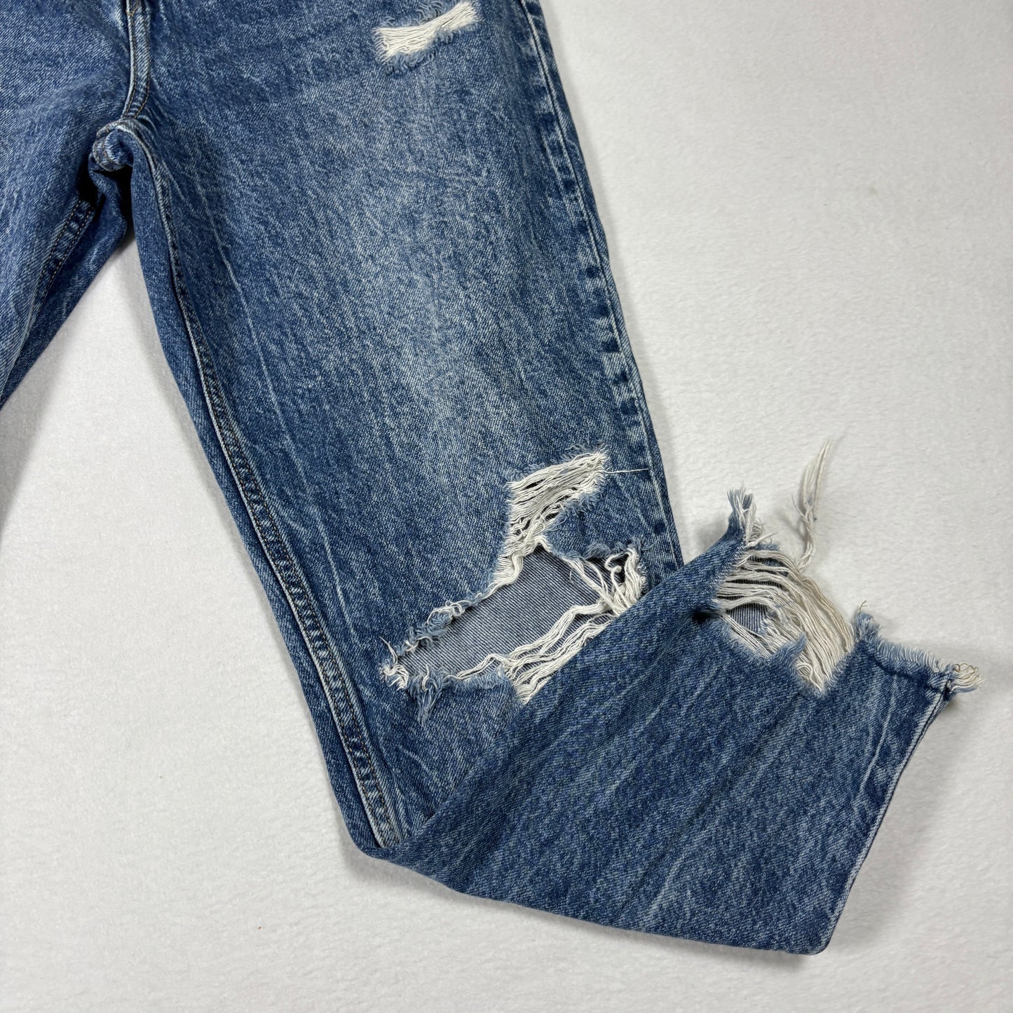 YMI Womens Mom Jeans Size 3/26 Blue Distressed Ripped Ankle Grunge Y2K Vintage