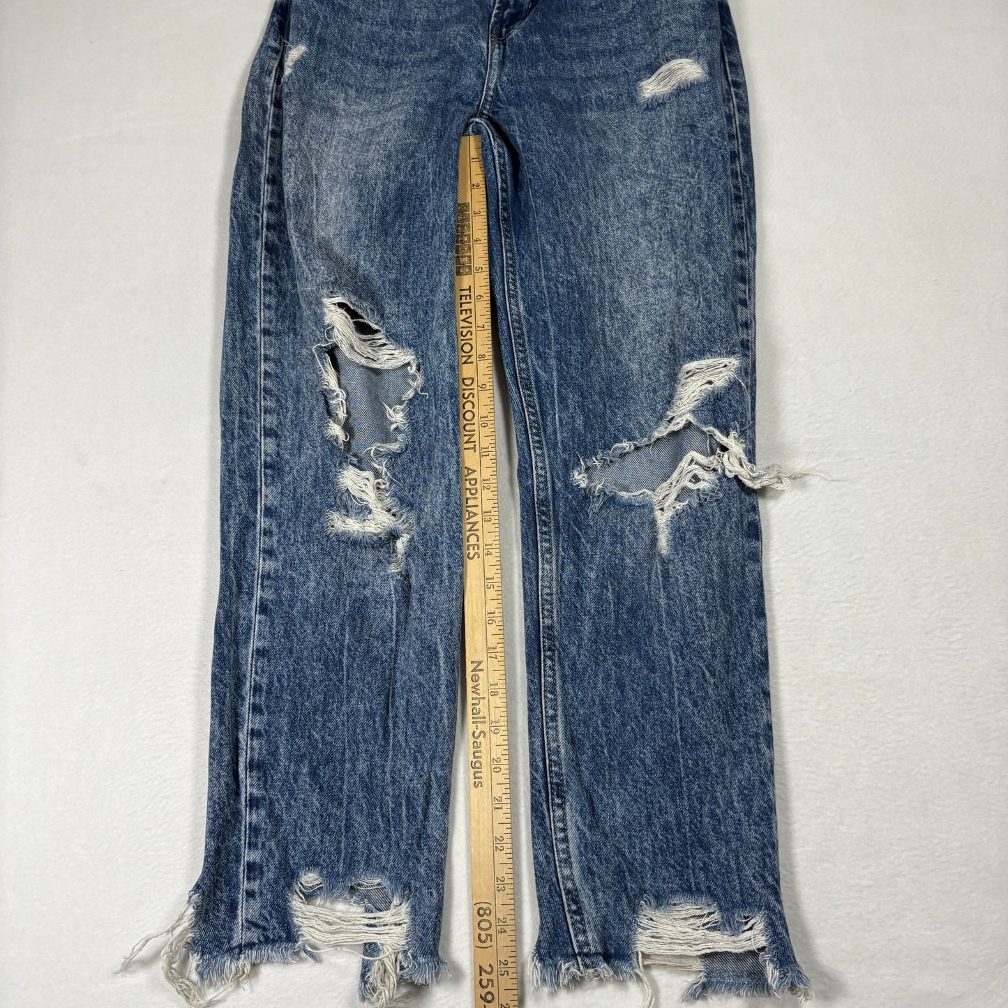 YMI Womens Mom Jeans Size 3/26 Blue Distressed Ripped Ankle Grunge Y2K Vintage