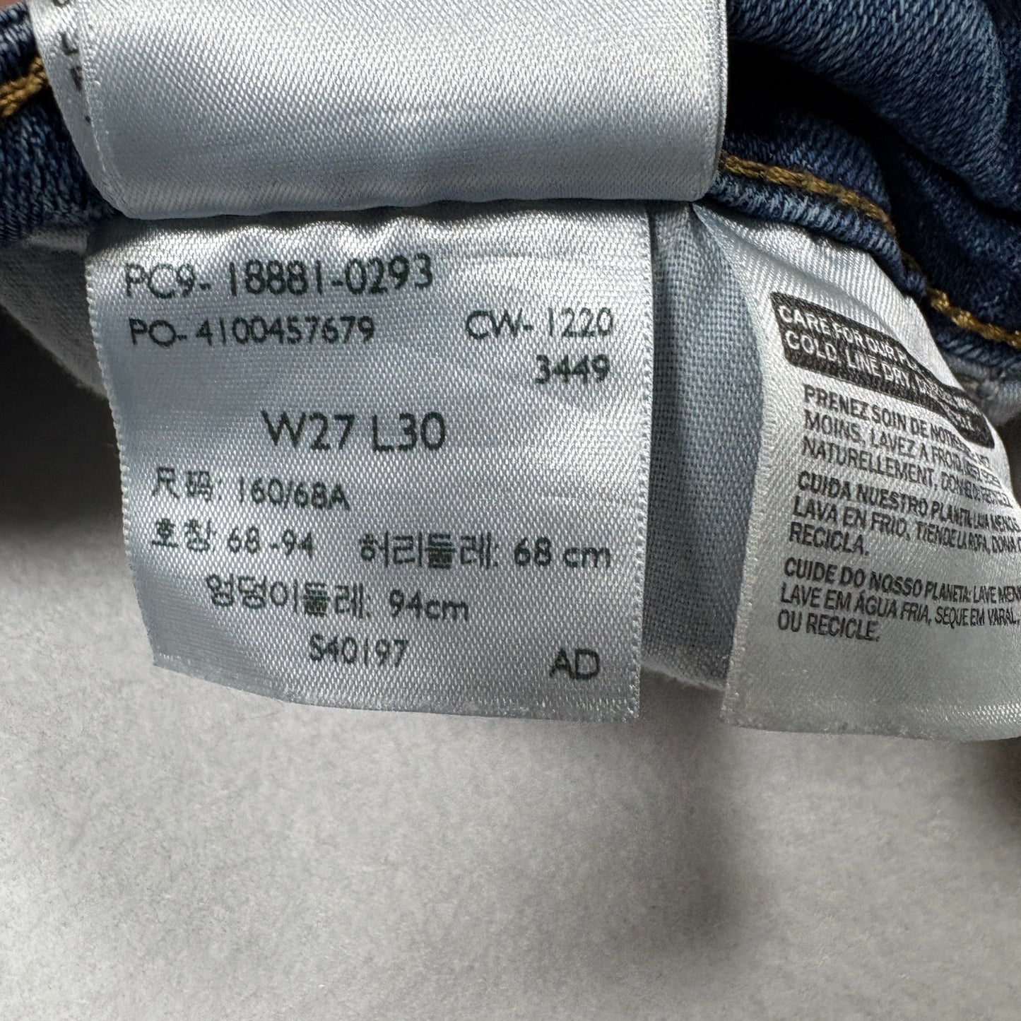 Levi’s Womens 711 Skinny Jeans Size 27x30 Blue Mid Rise Stretch Denim Y2K Slim Fit