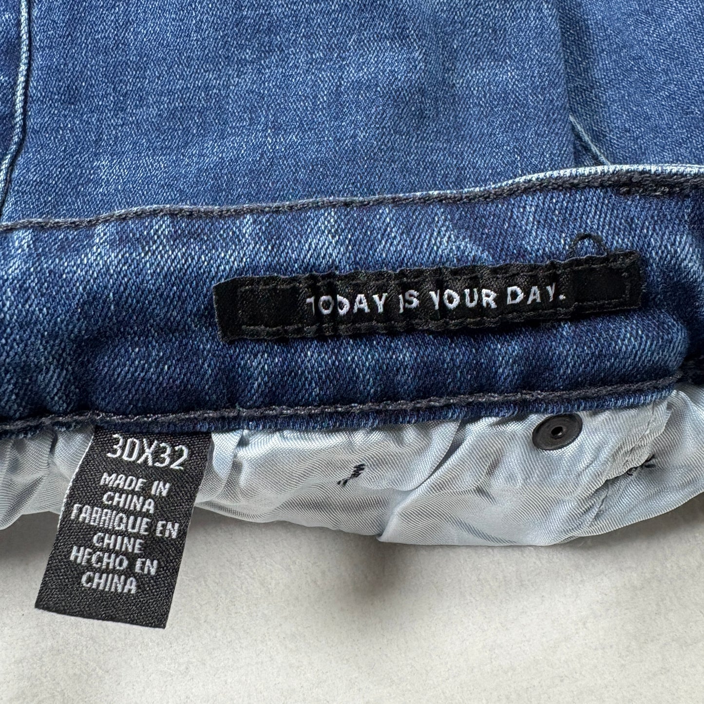 Kenneth Cole Mens Jeans Size 30x32 Blue Slim Straight Denim Classic Stretch Casual